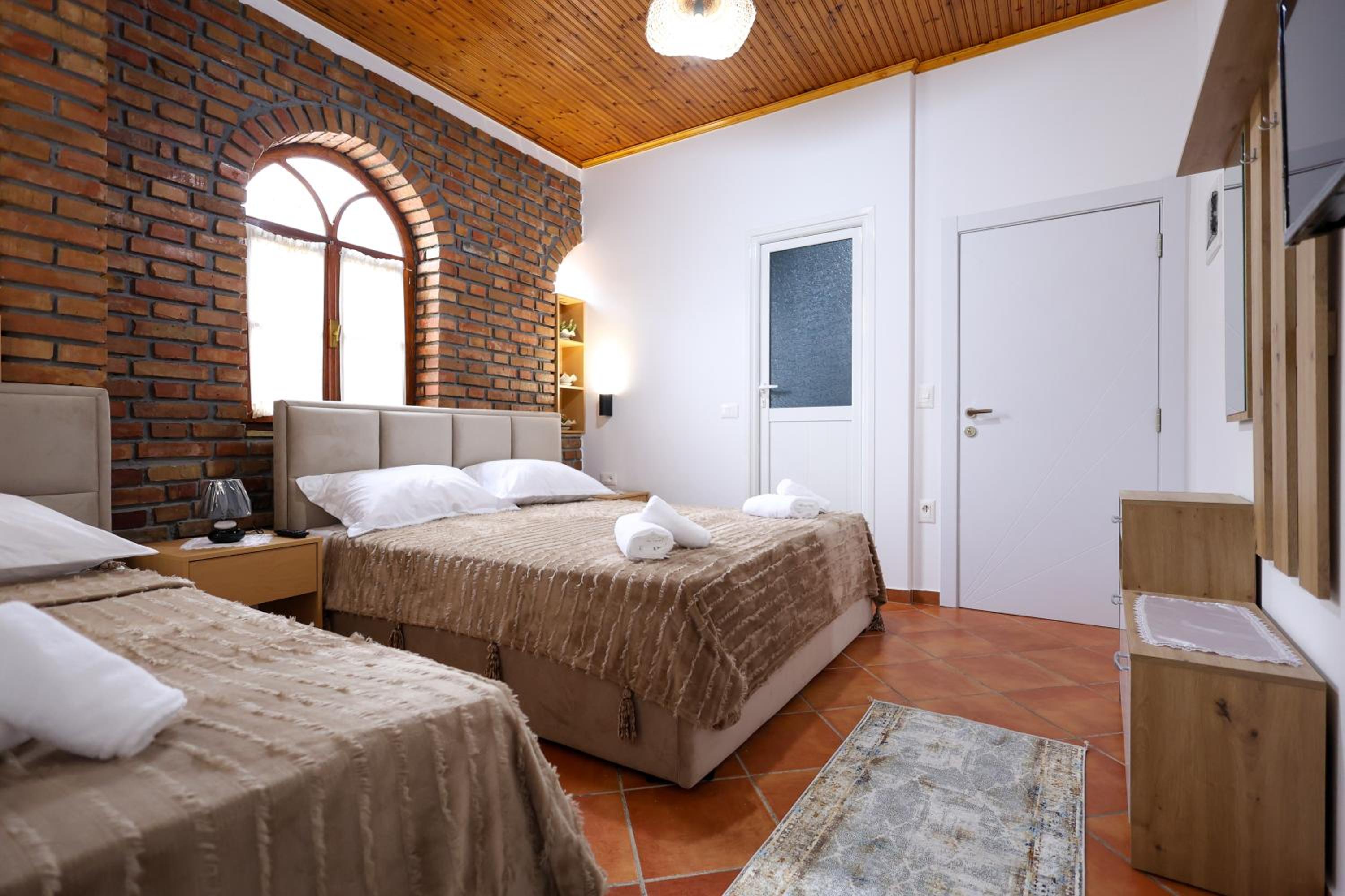 Triple Room photo 2