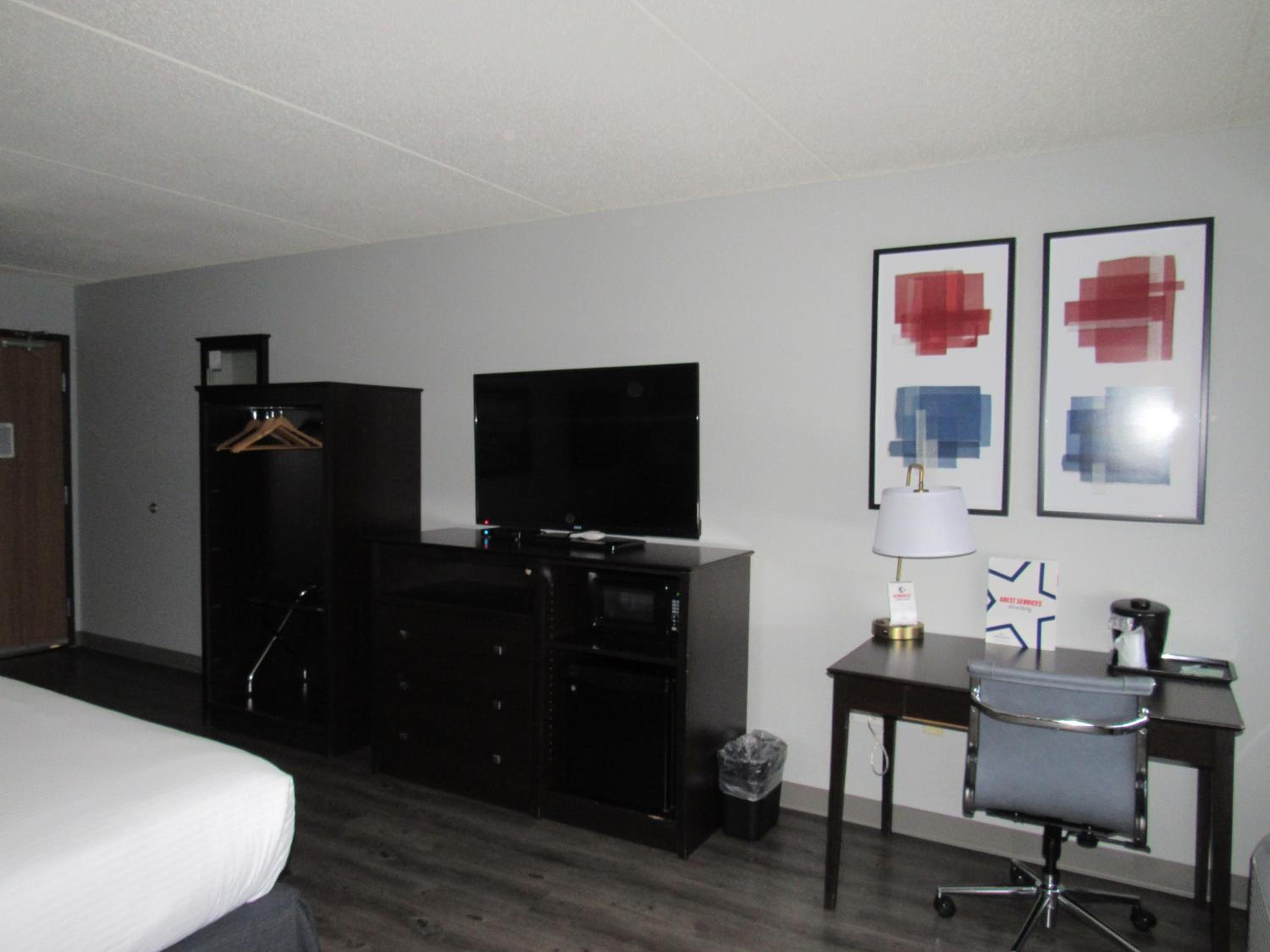 Deluxe King Room - Photo 3