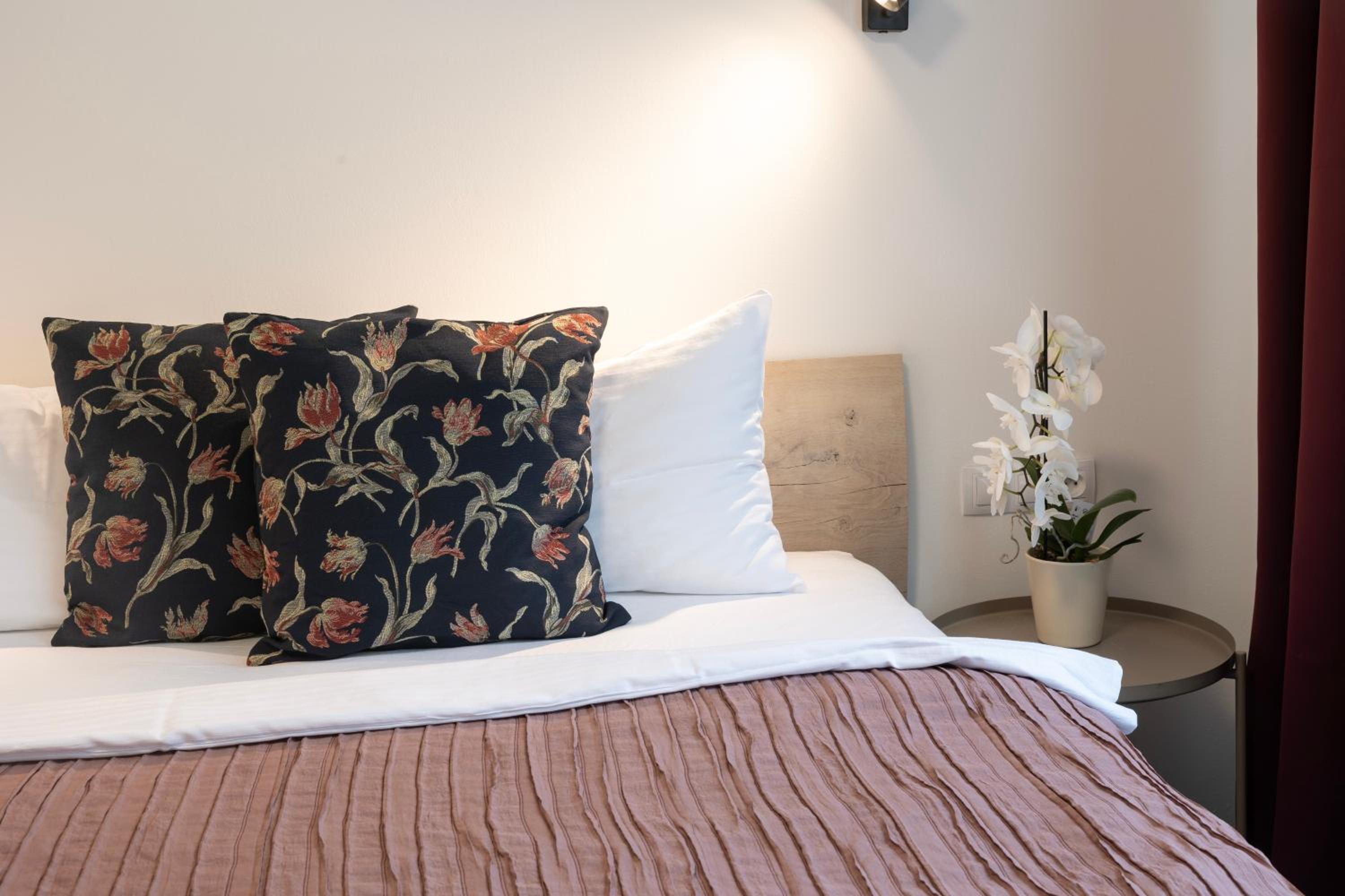 Double or Twin Room photo 3