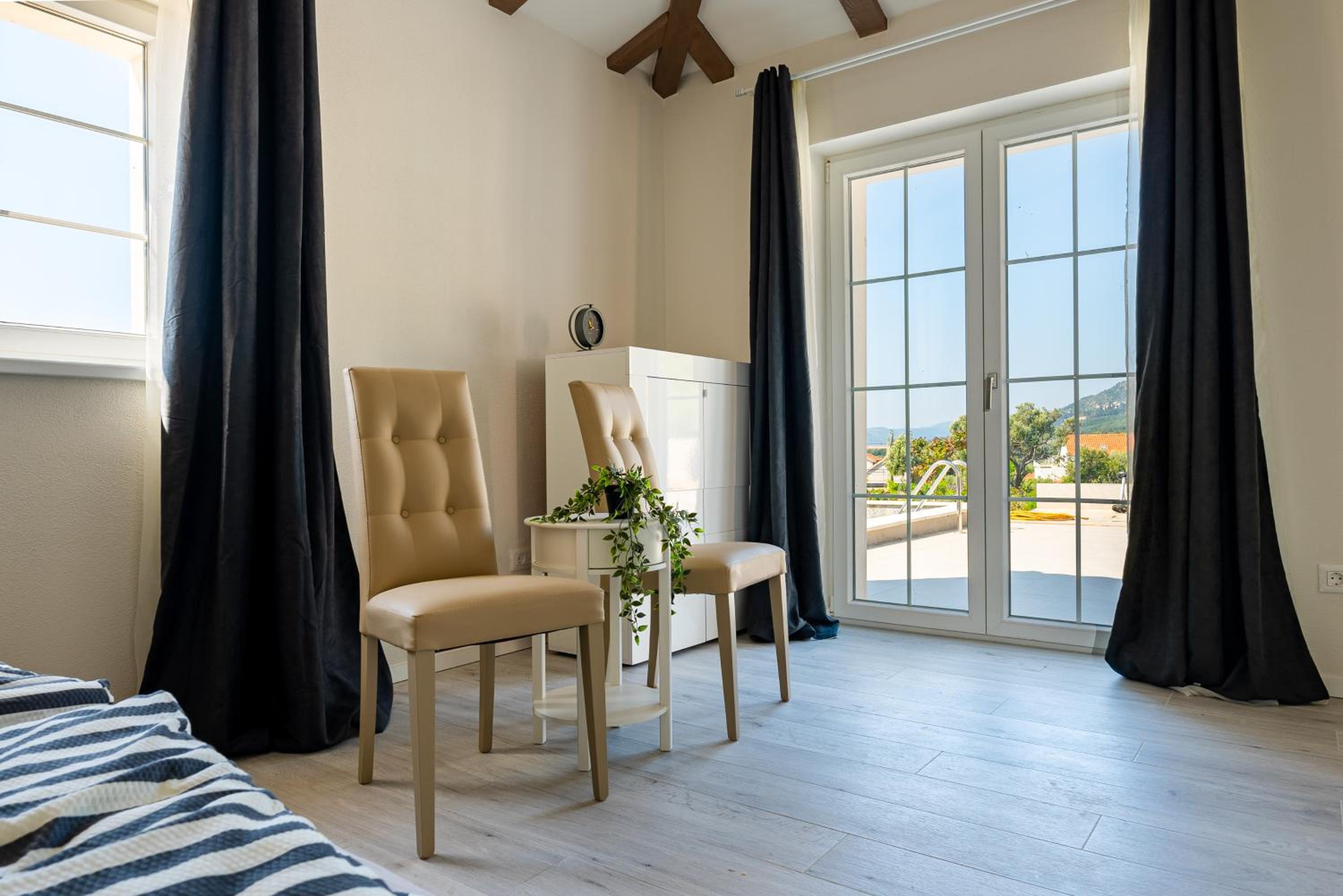 Three-Bedroom Villa photo 1