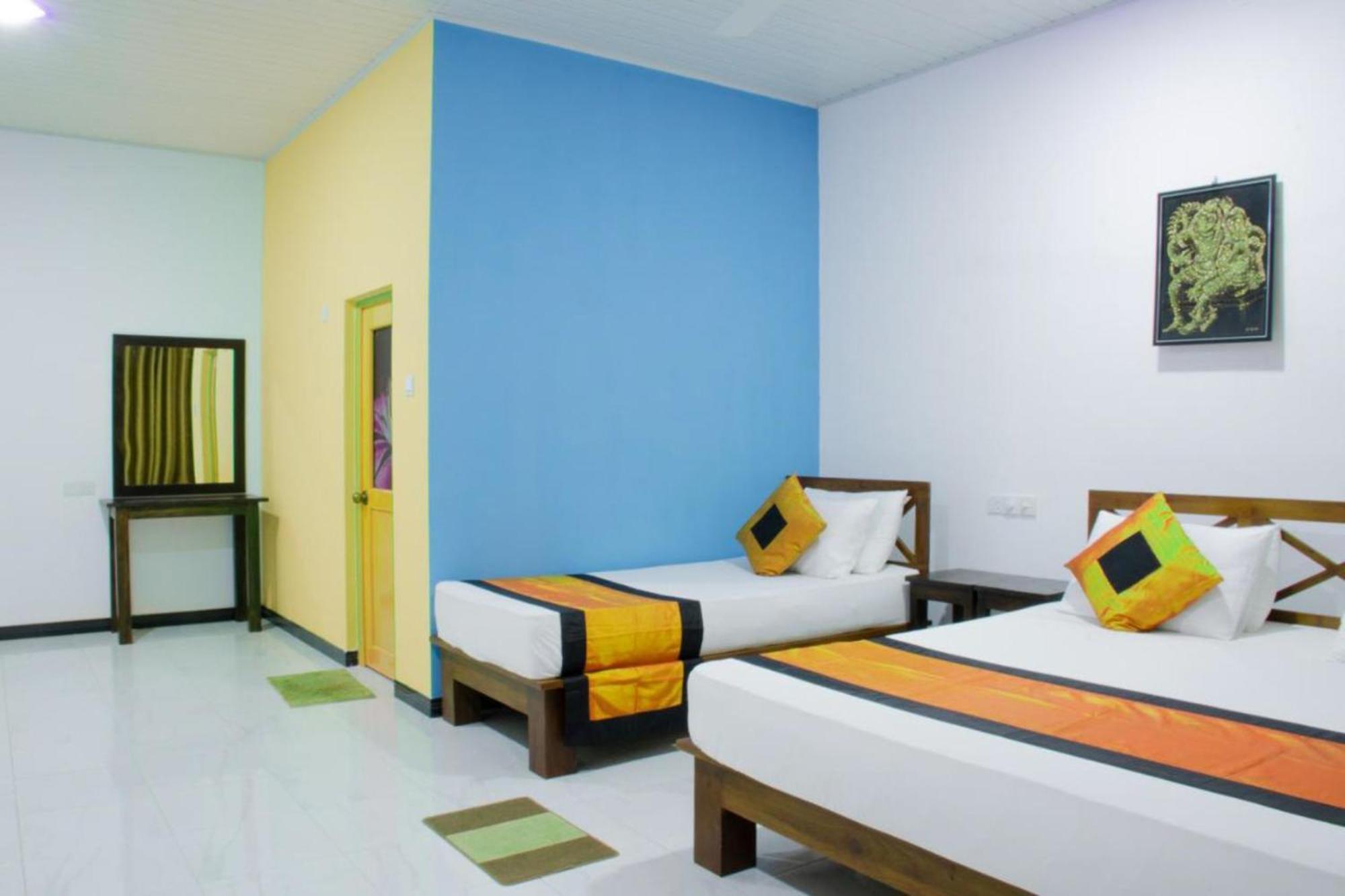 Deluxe Triple Room photo 2