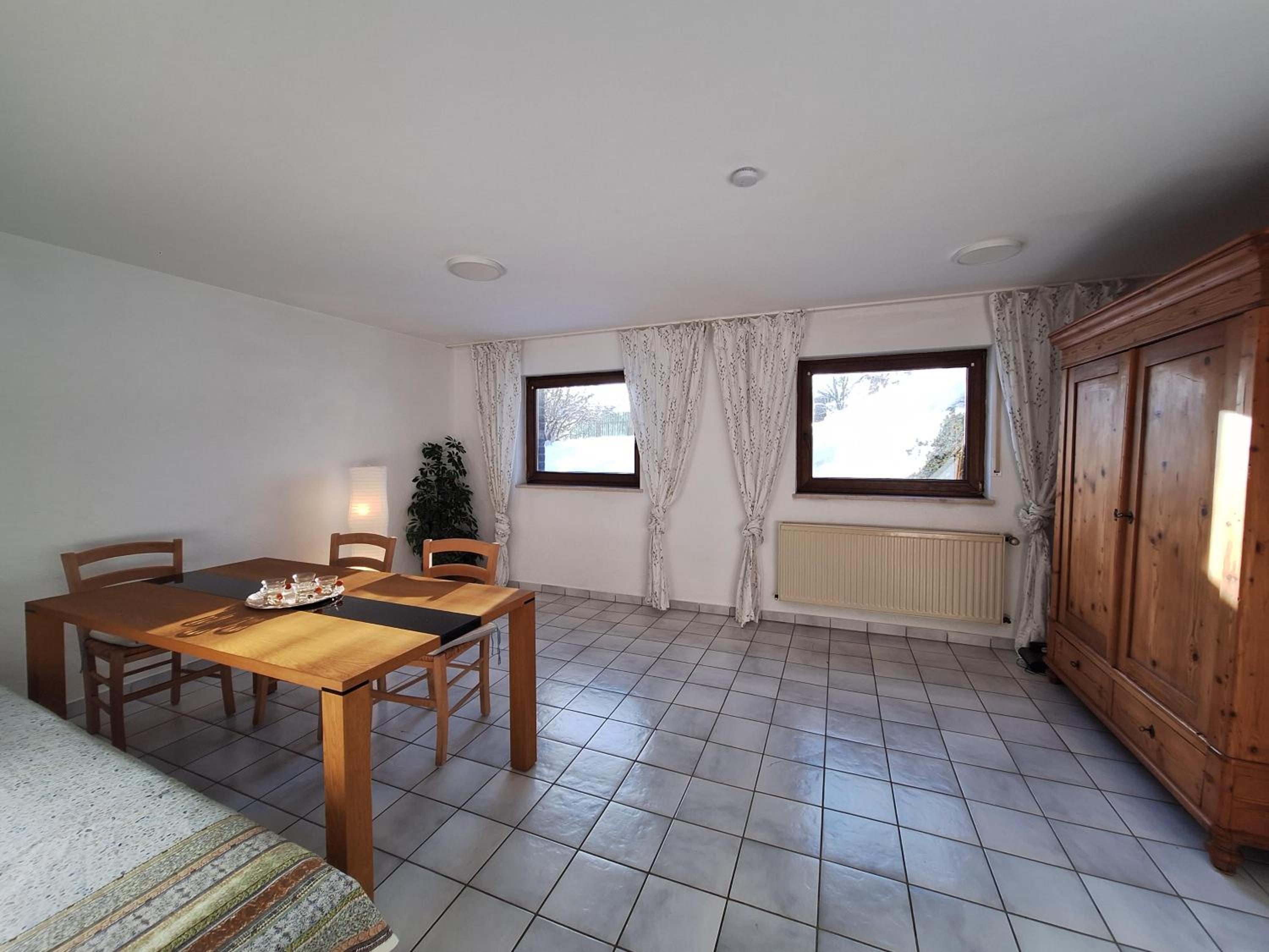 One-Bedroom House photo 1