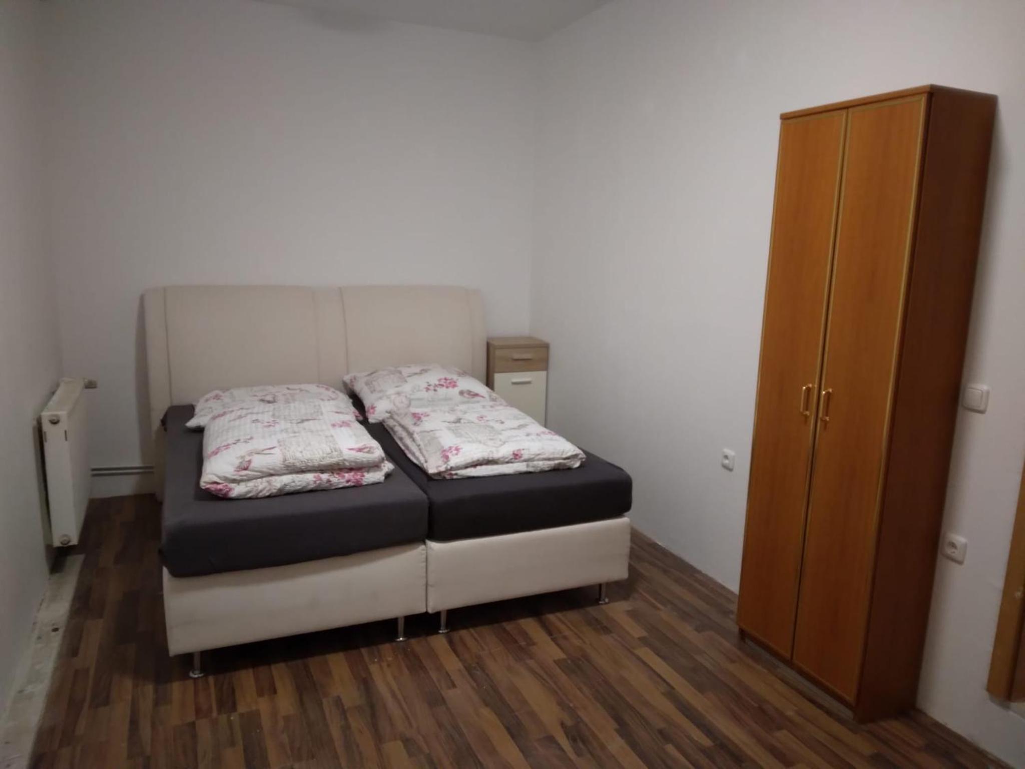 Apartment with Balcony photo 3
