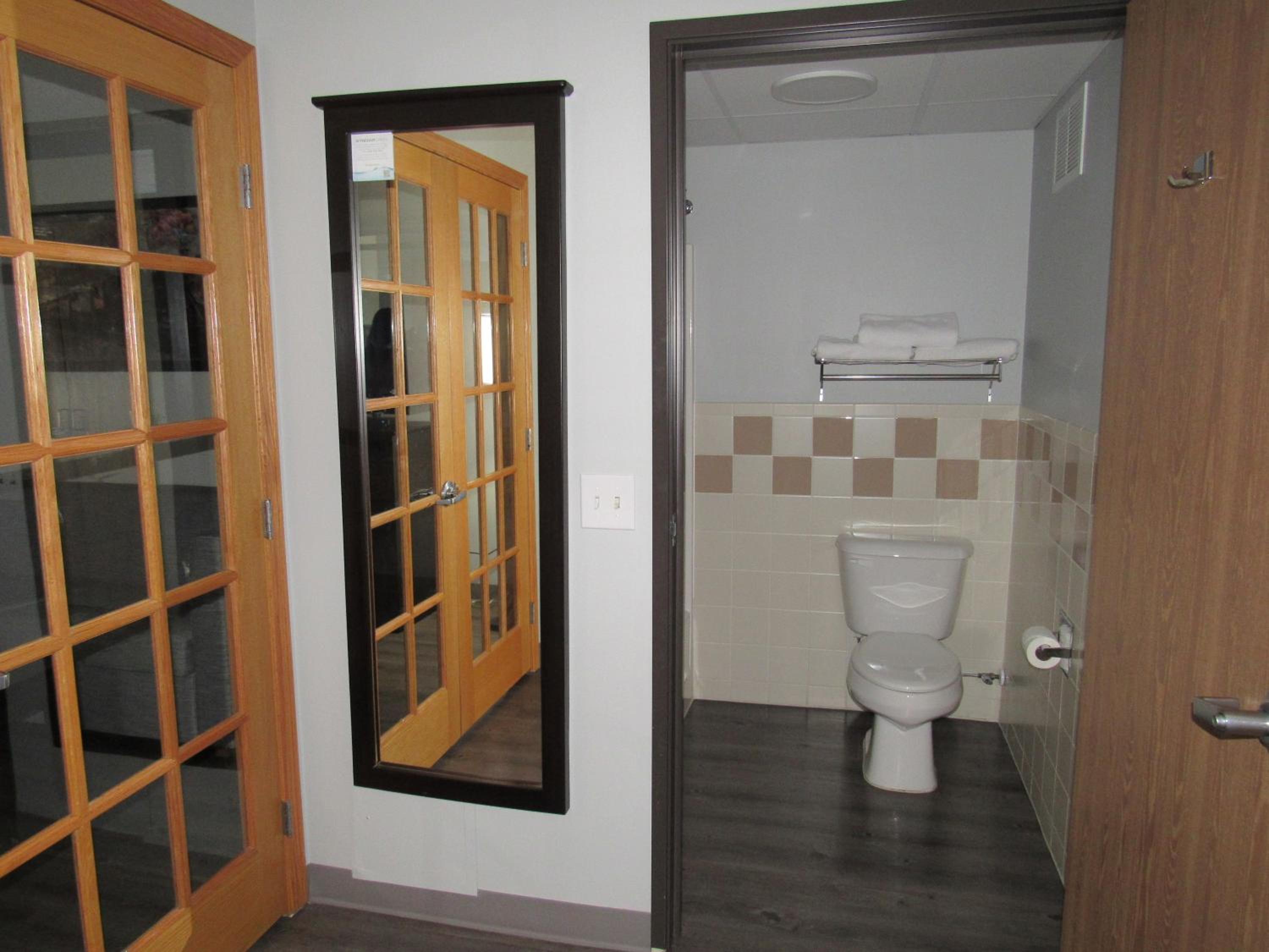 Superior King Studio Suite - Photo 5