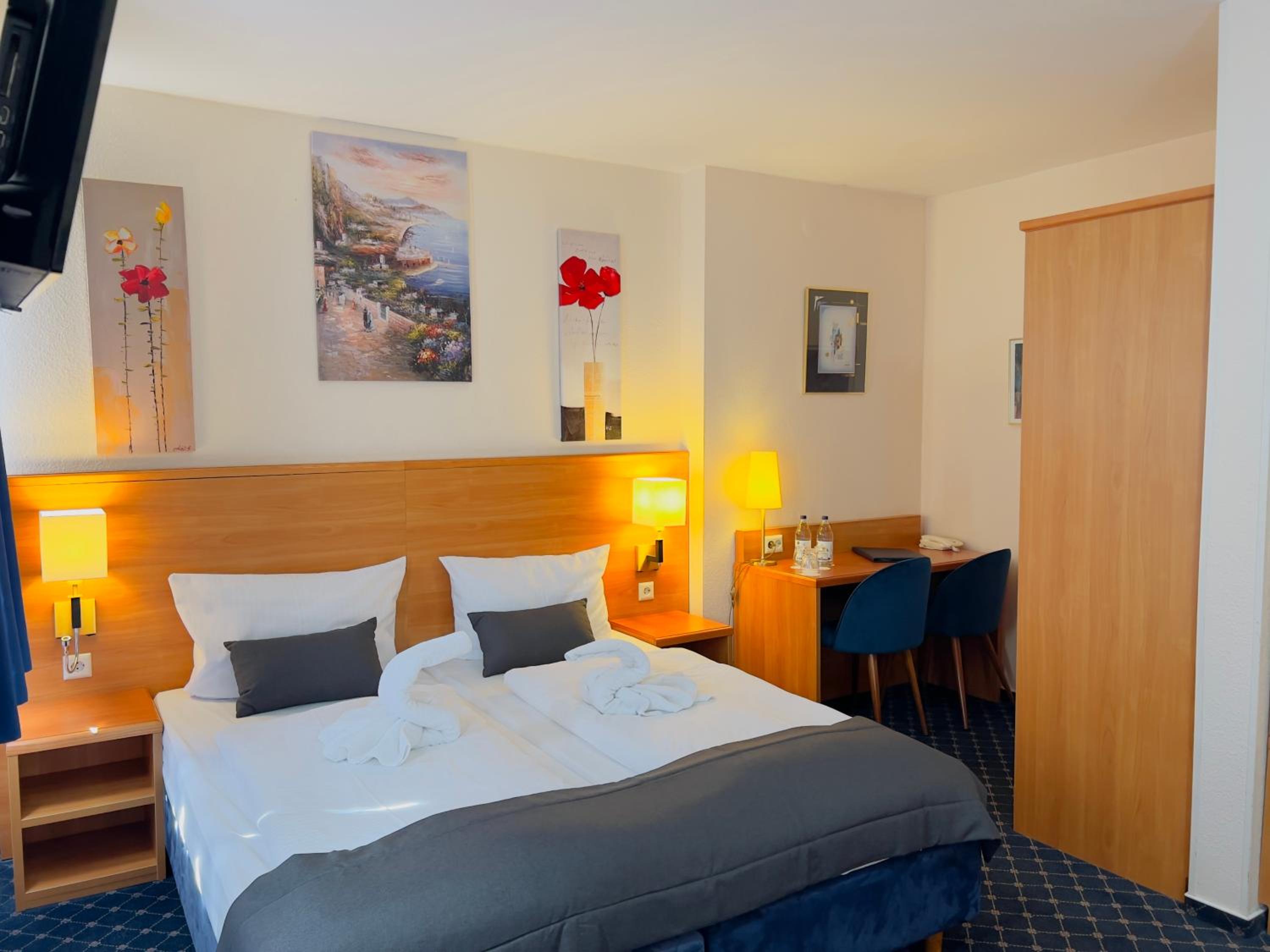 Quadruple Room - Photo 1