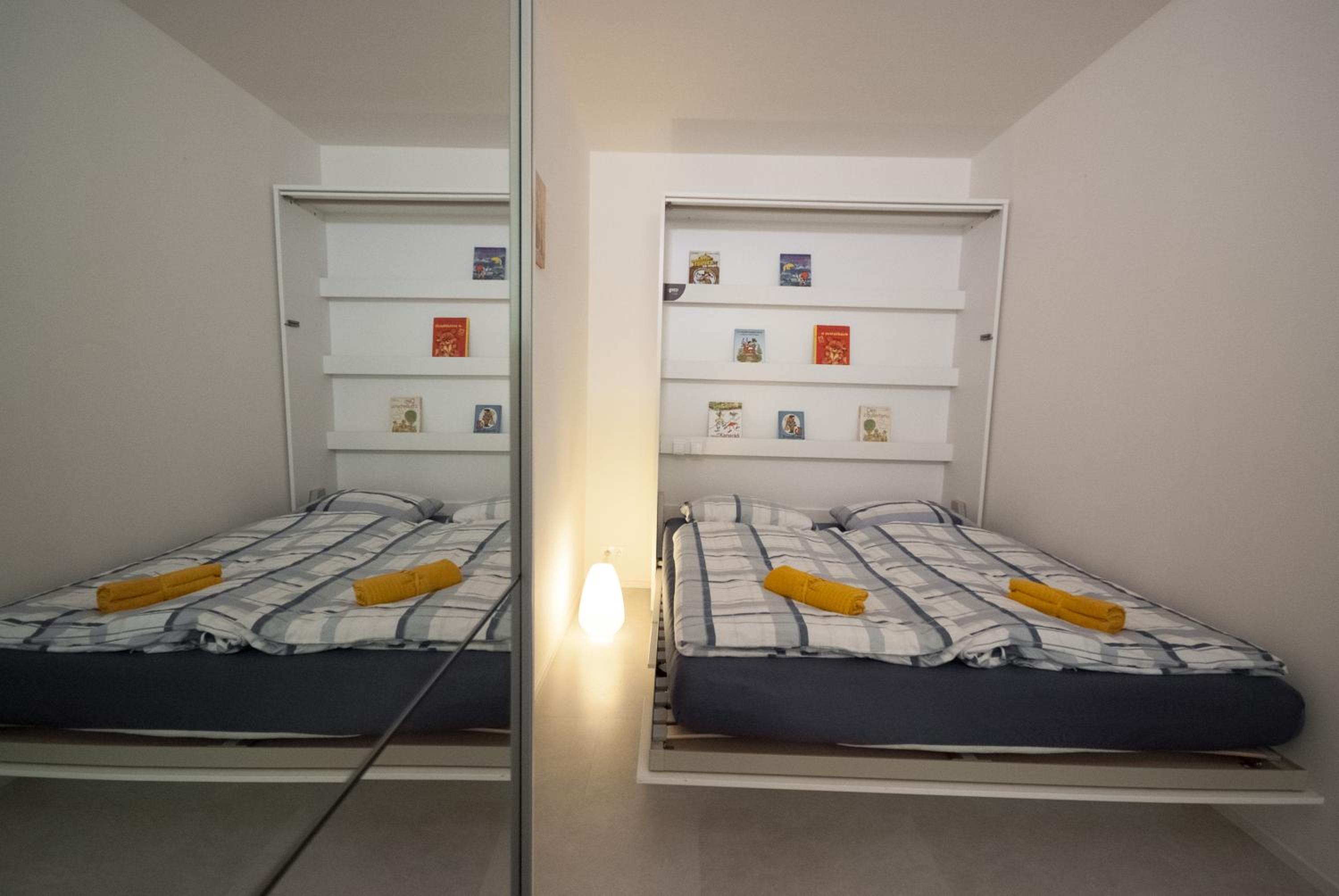 One-Bedroom Apartment photo 3