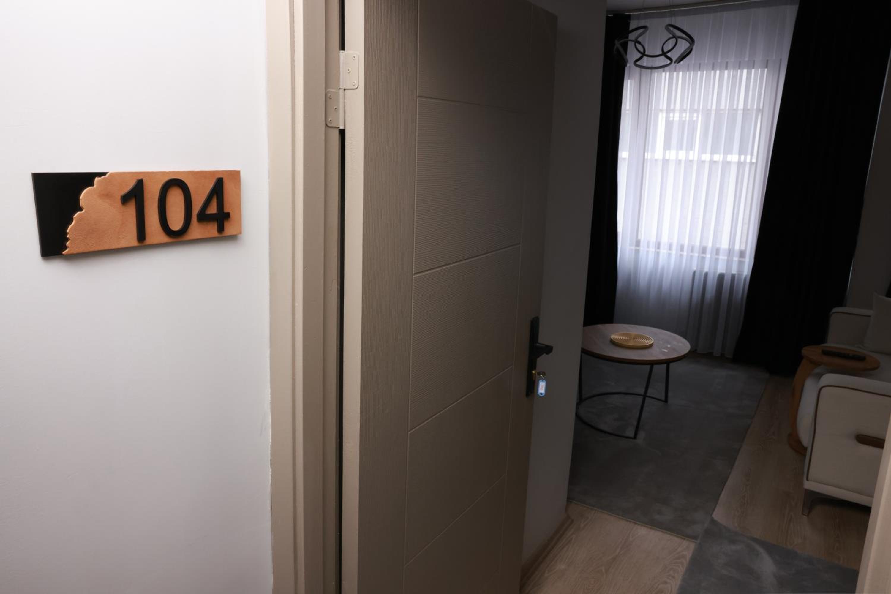 Deluxe Double Room With Shower photo 2