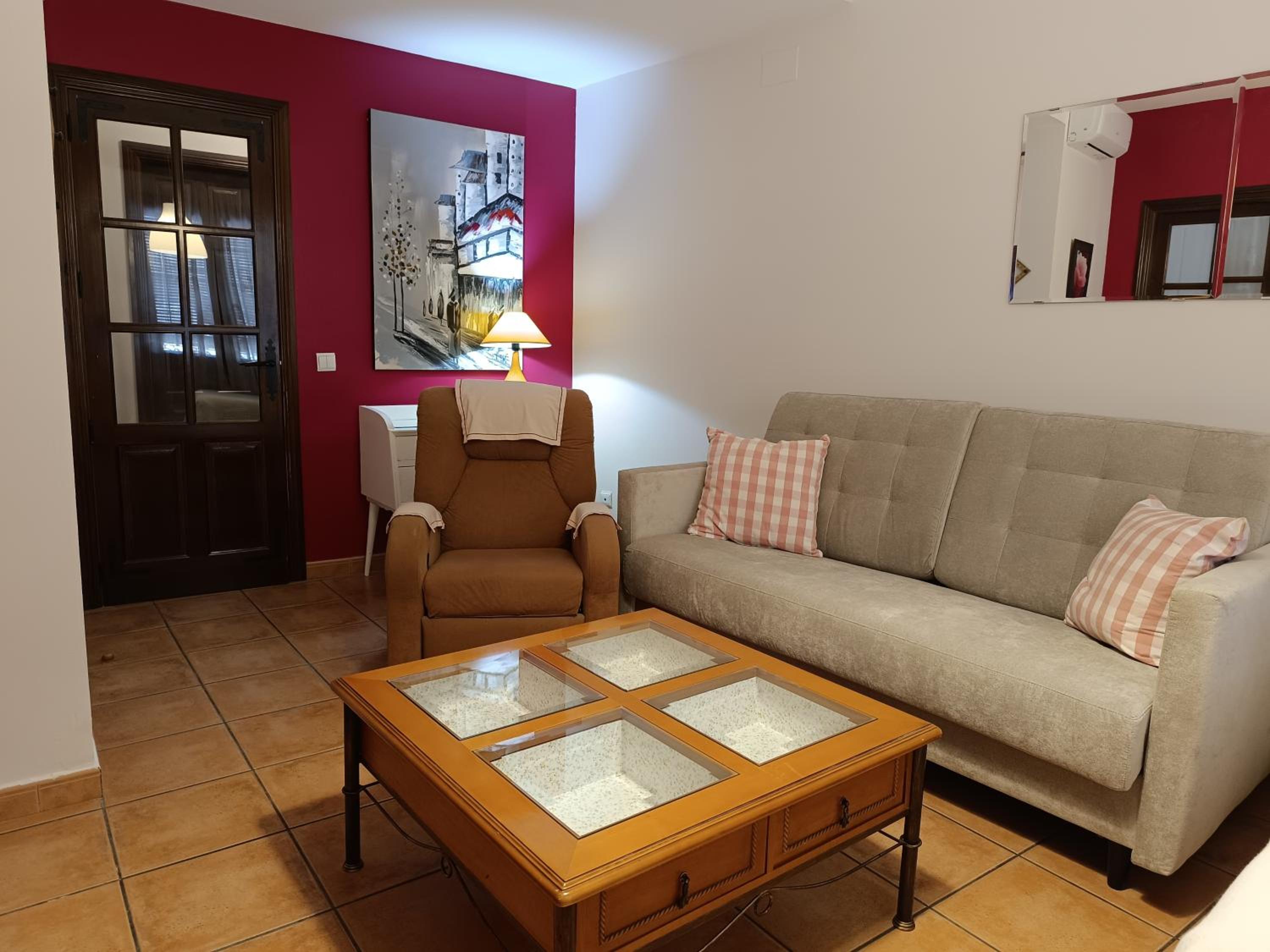 Apartment - Ground Floor photo 2