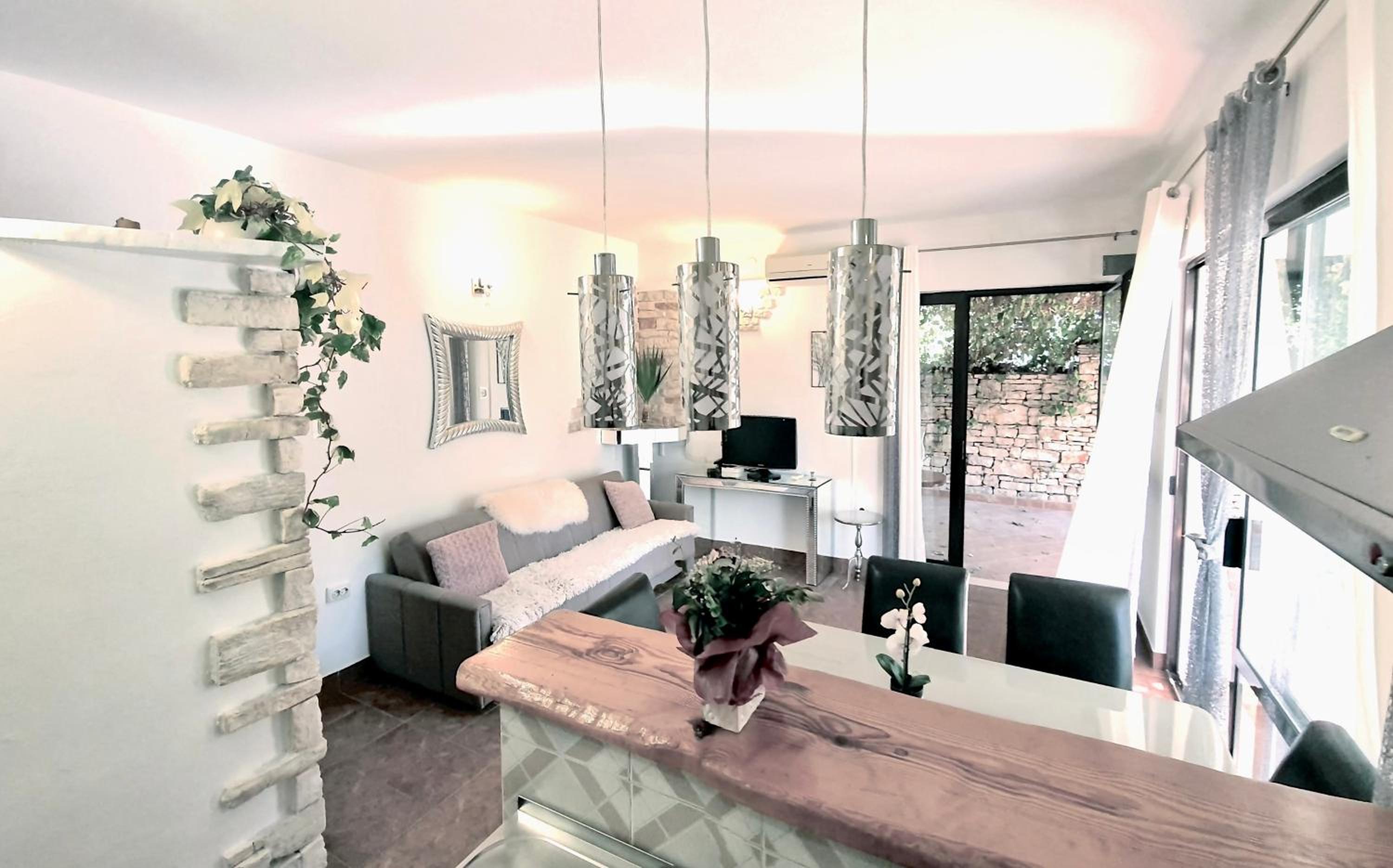 Two-Bedroom Apartment with Sea View