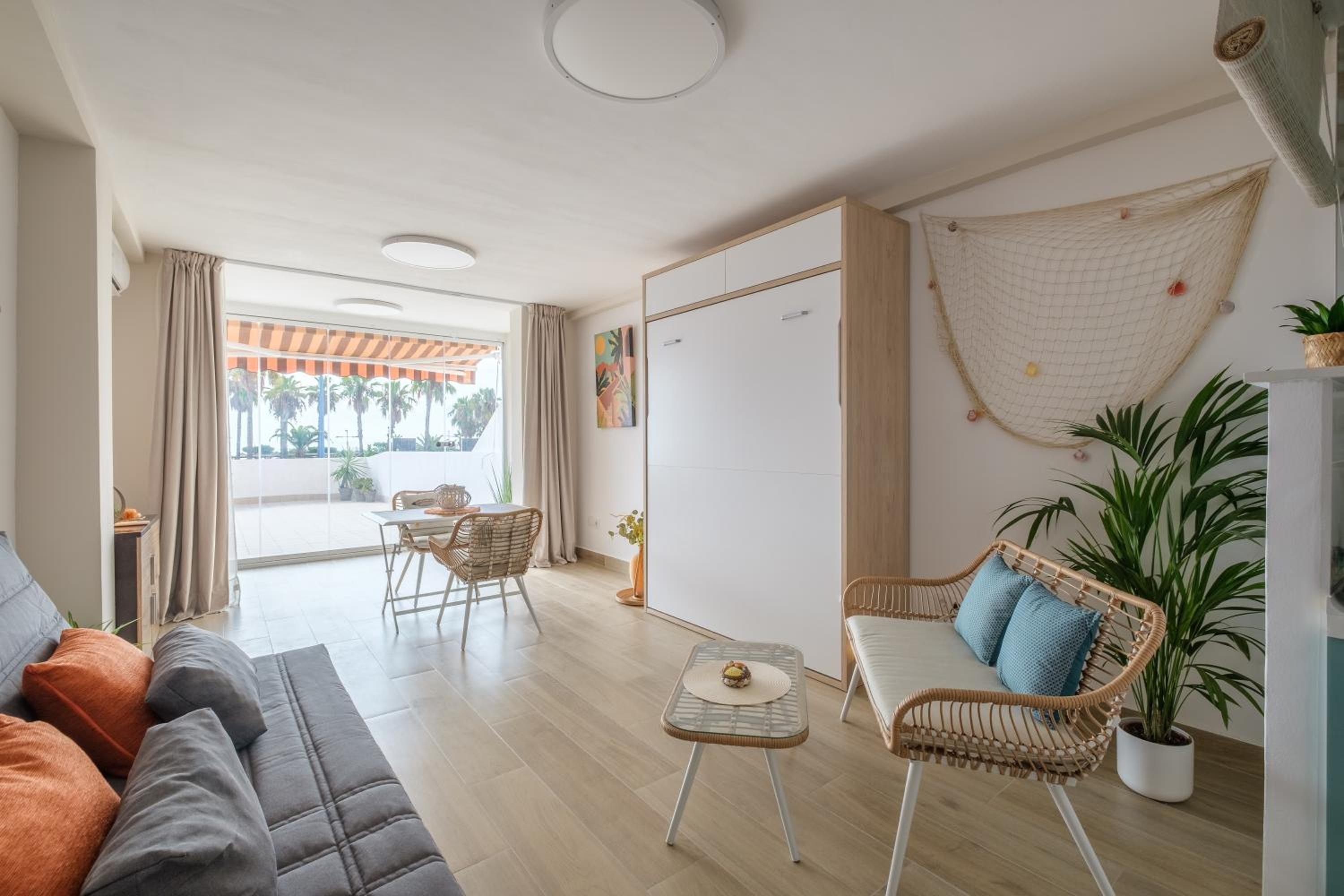 Apartment with Sea View photo 3