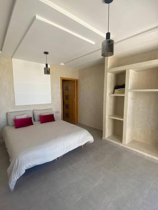 Three-Bedroom Villa photo 3