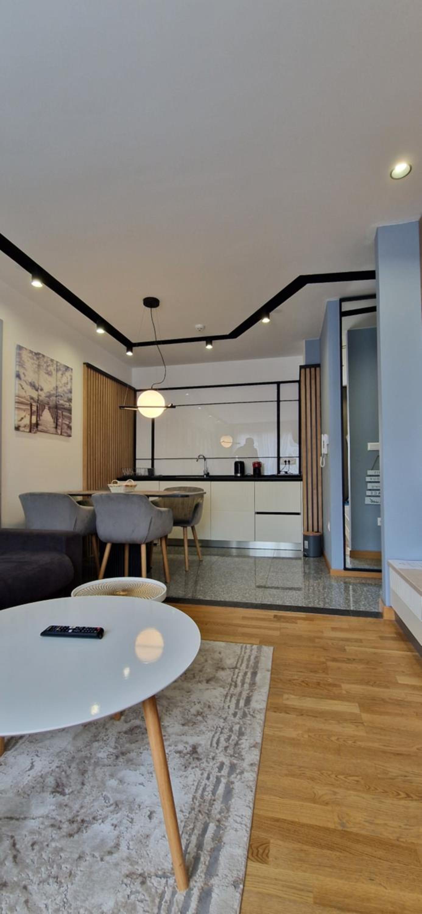 Deluxe Apartment