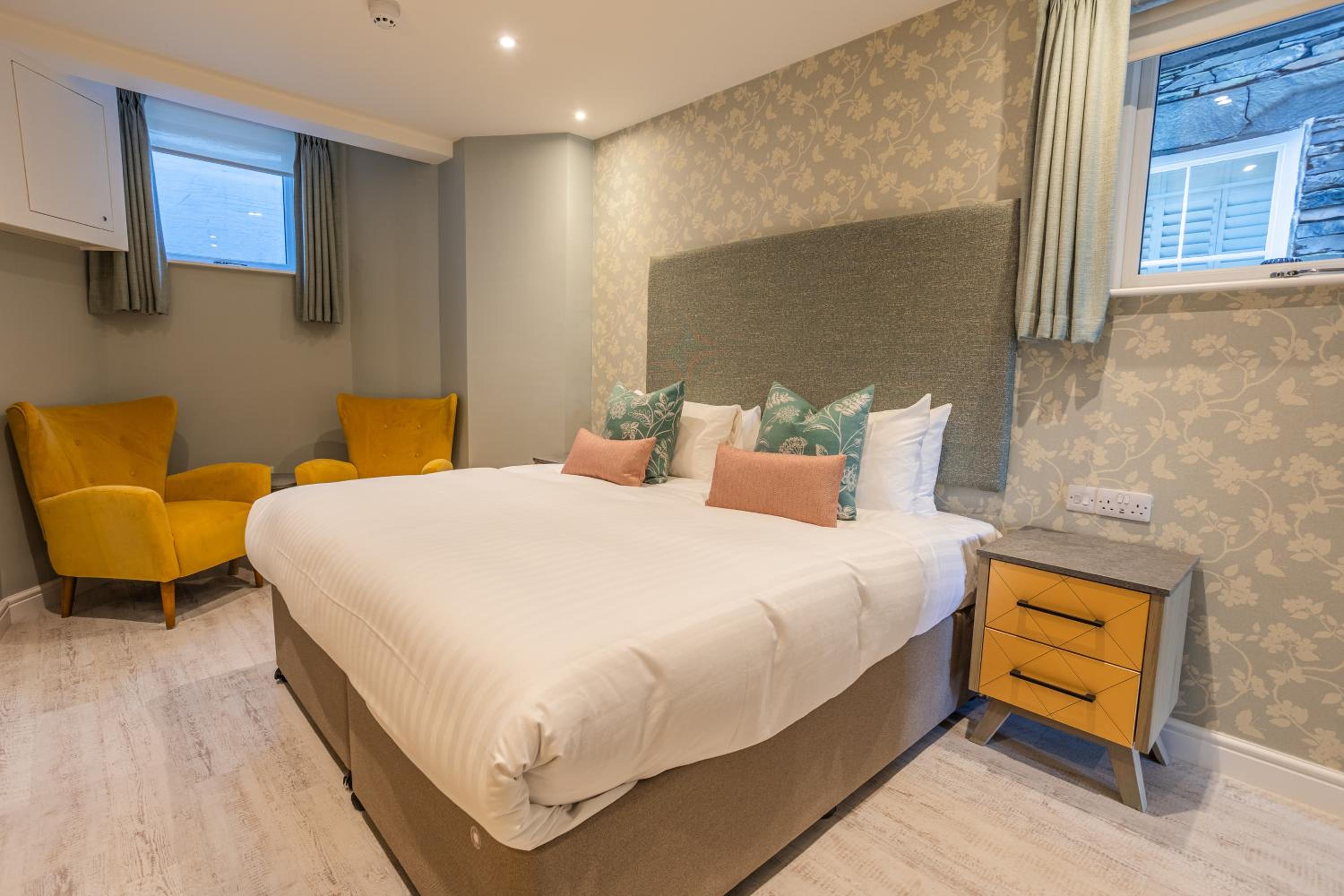 Superior Double or Twin Room with Terrace photo 2