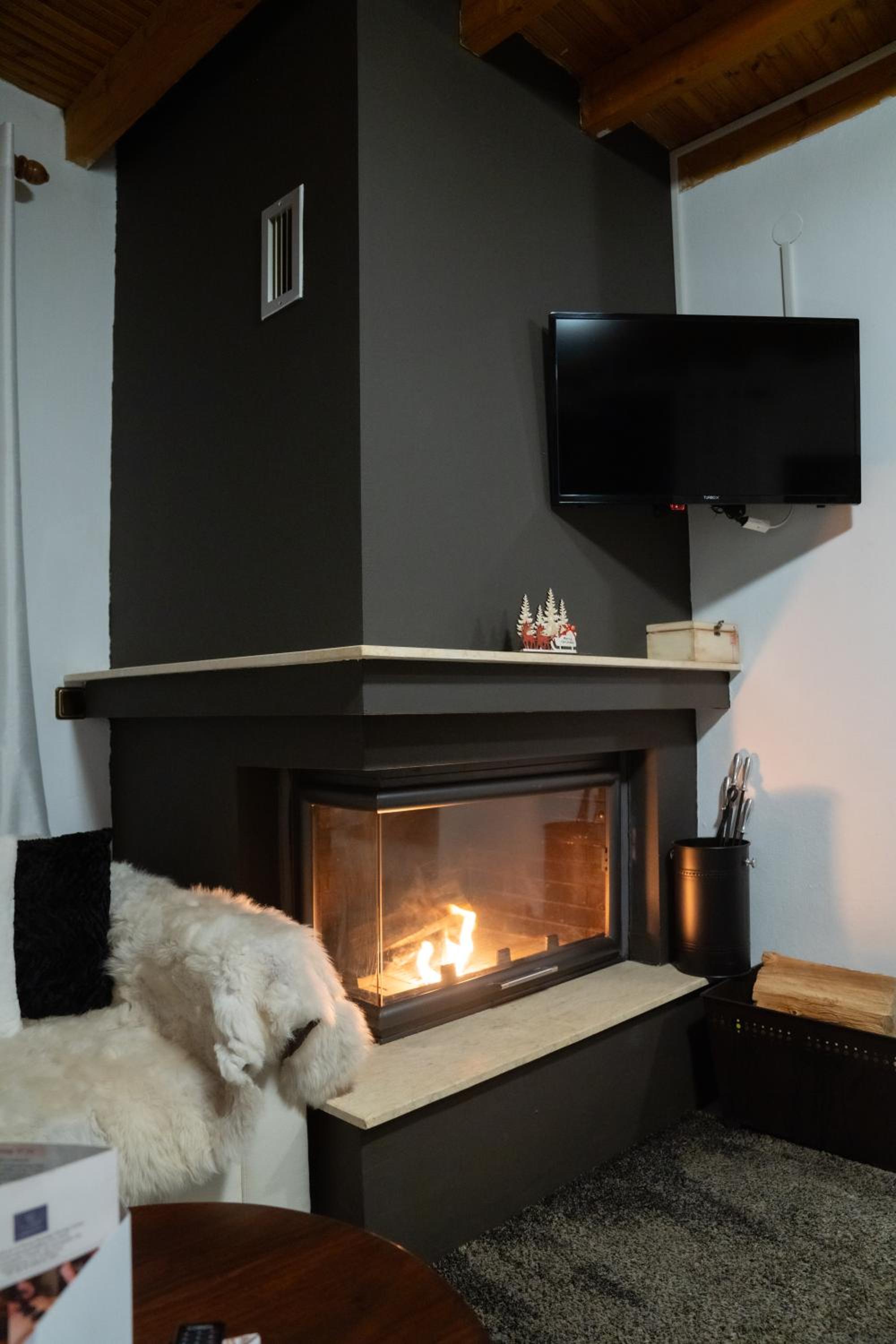Suite with Terrace photo 3
