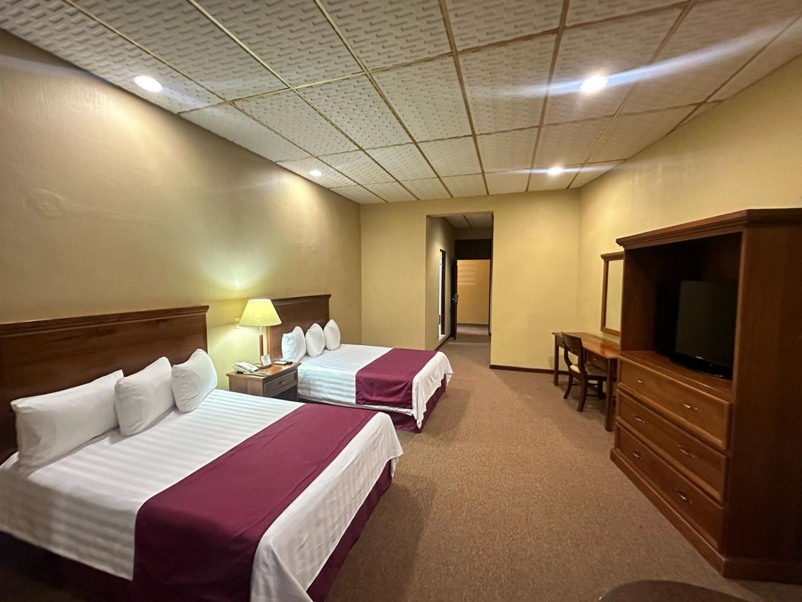 Double or Twin Room photo 2