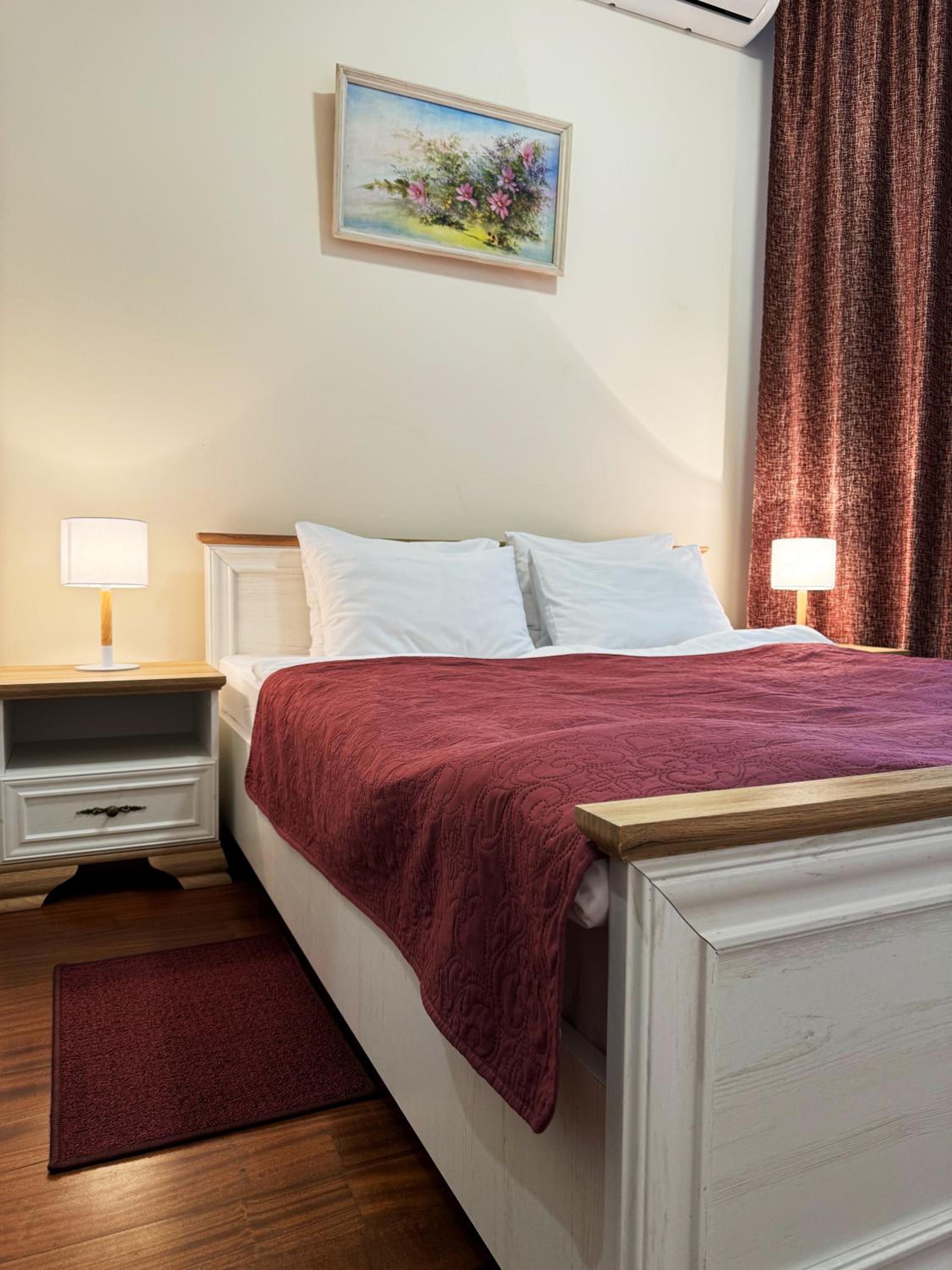 Deluxe Double Room with Shower