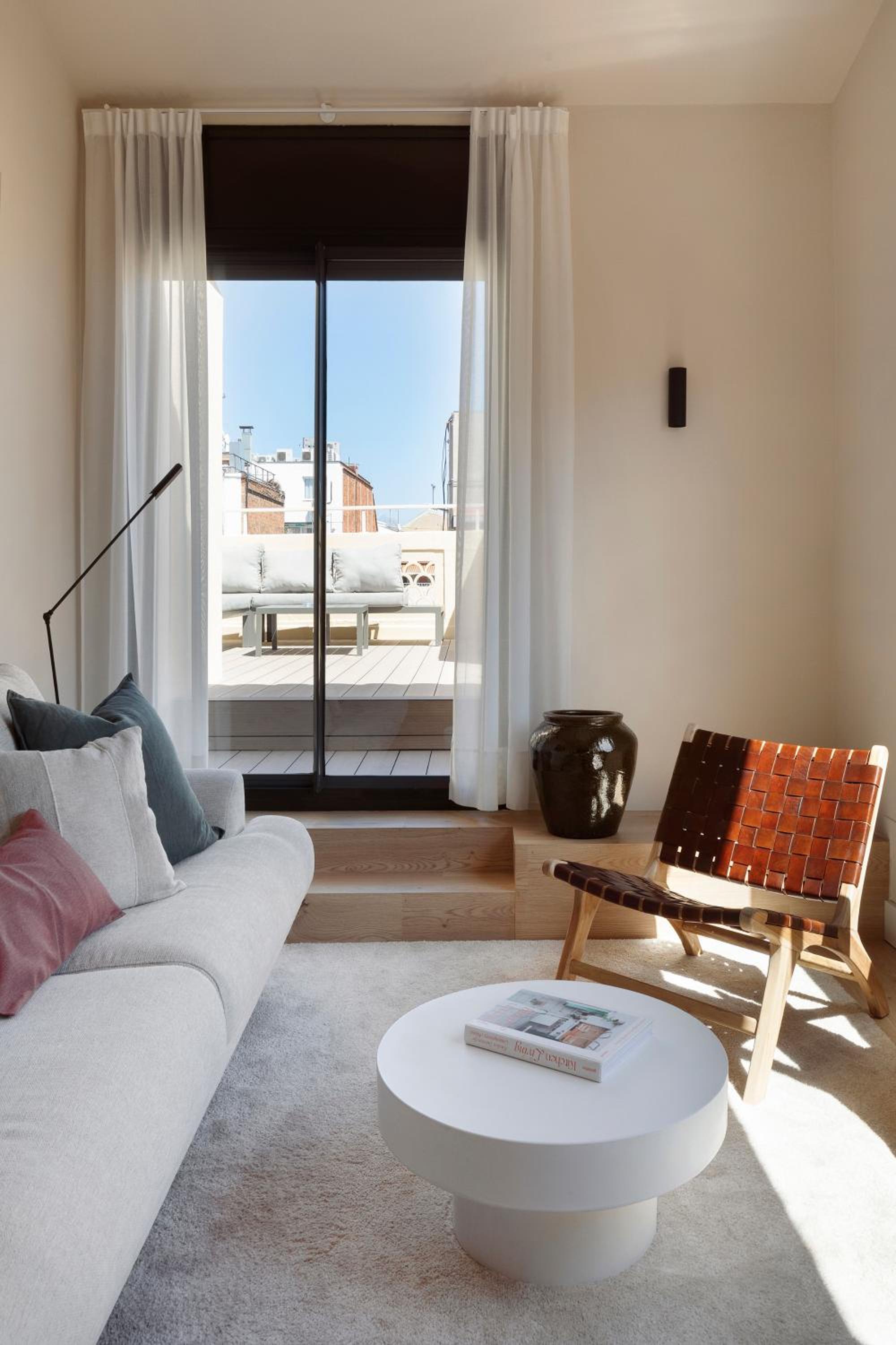 Apartamento de una habitación con terraza (2 adultos)