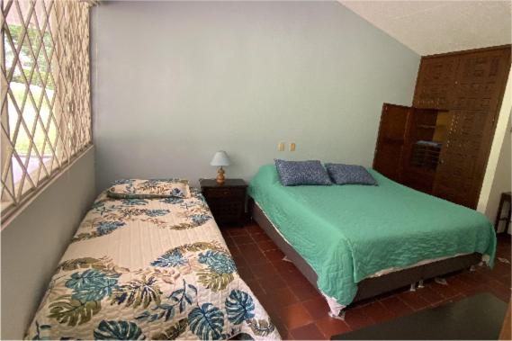 One-Bedroom House photo 1