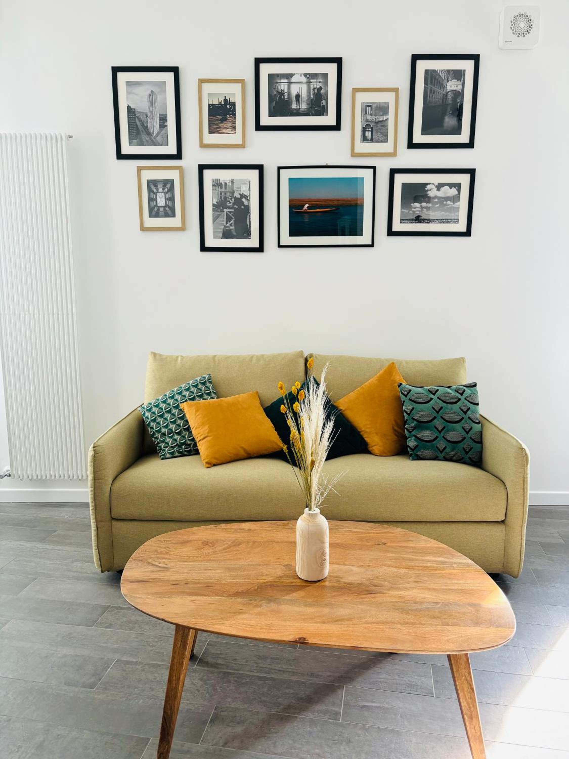 One-Bedroom Apartment