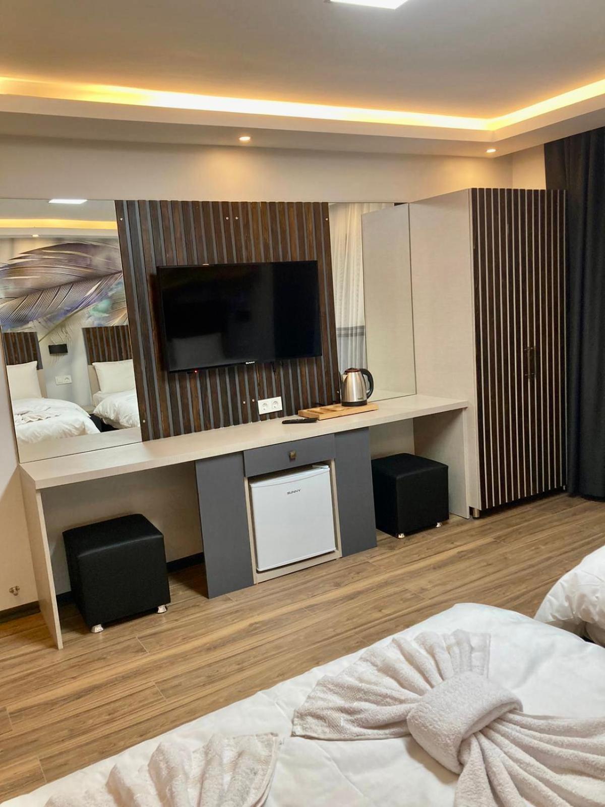 Deluxe Triple Room photo 3
