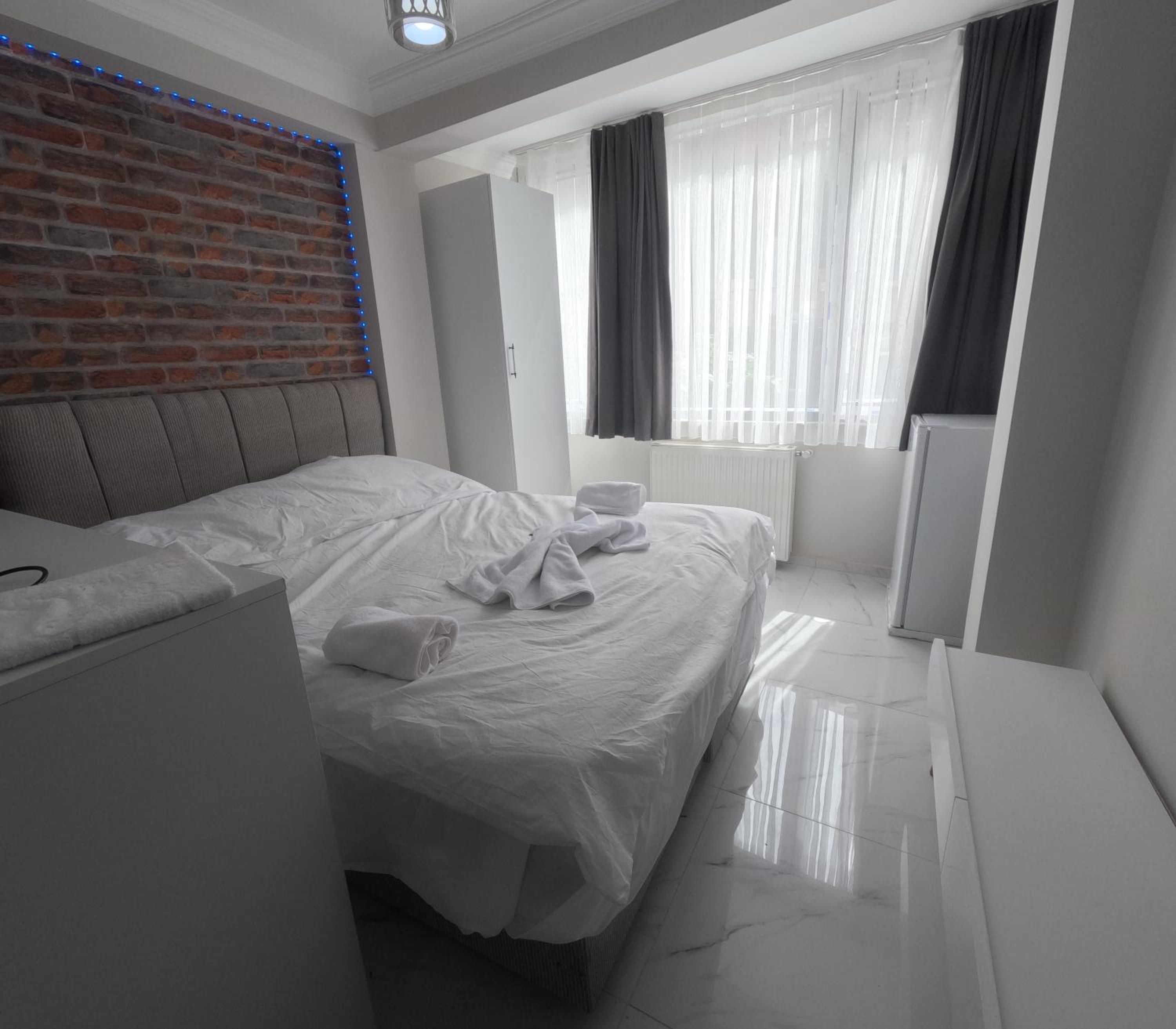 Deluxe Double Room photo 3
