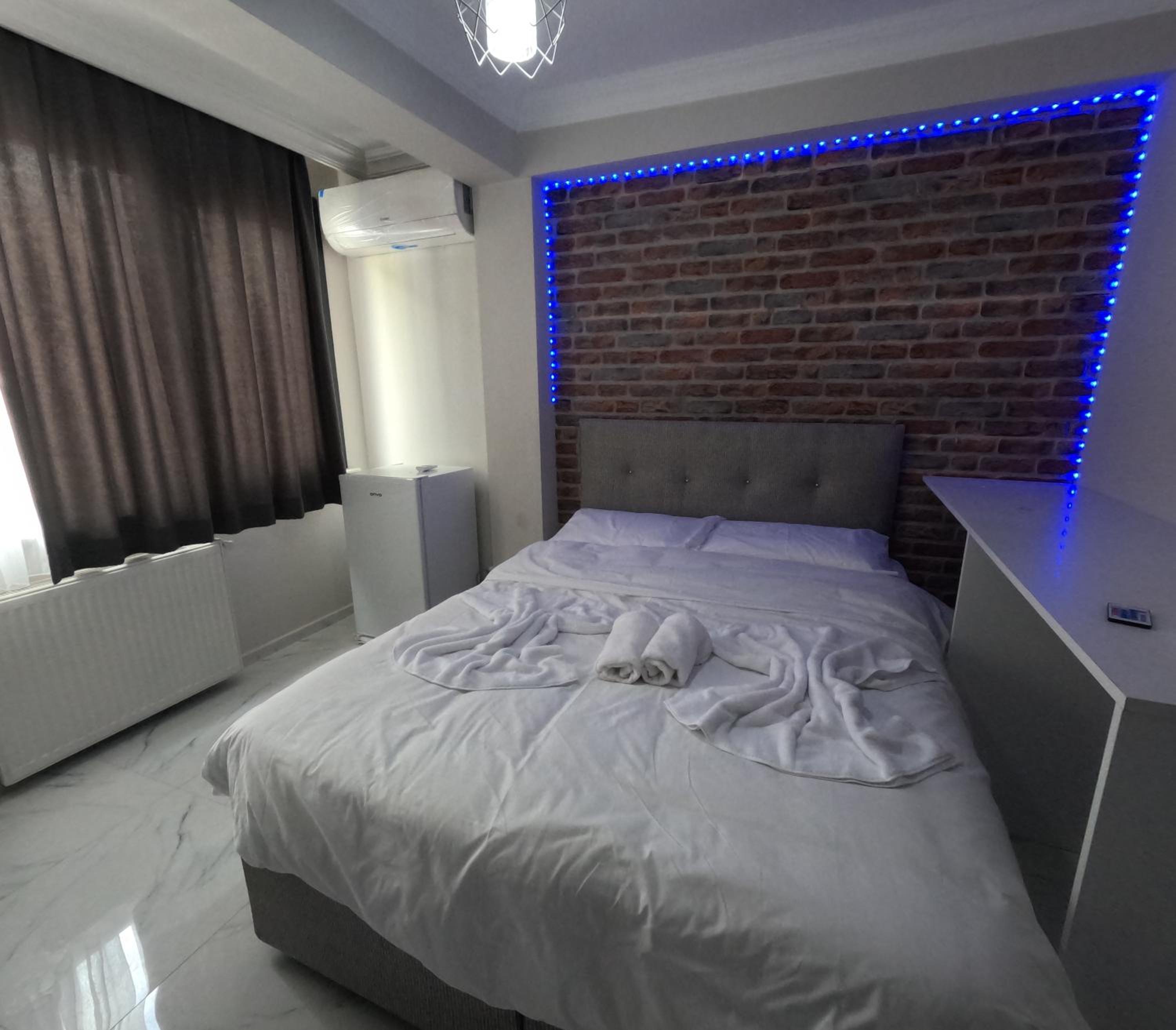 Deluxe Triple Room photo 3