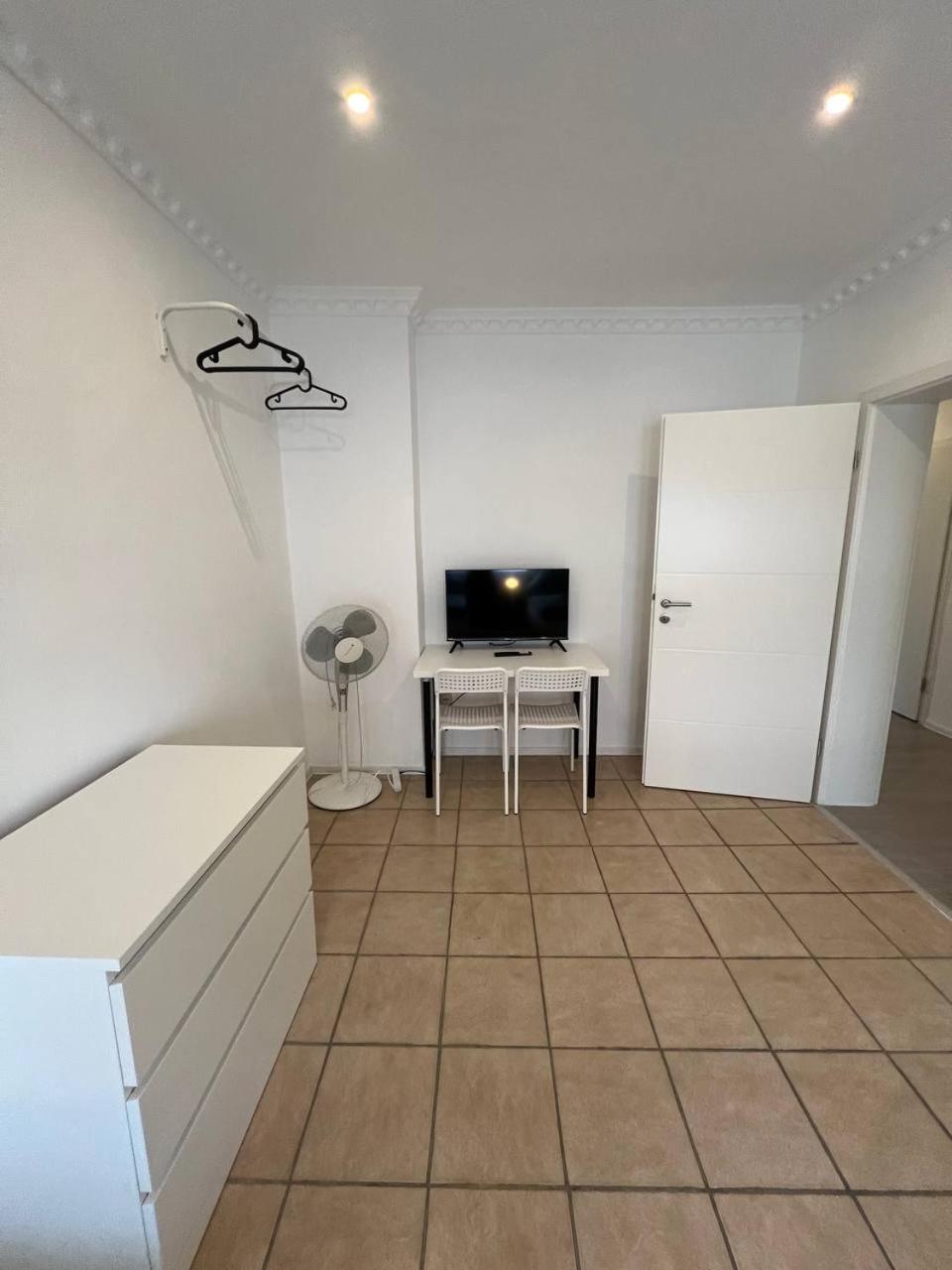 Three-Bedroom Apartment photo 3