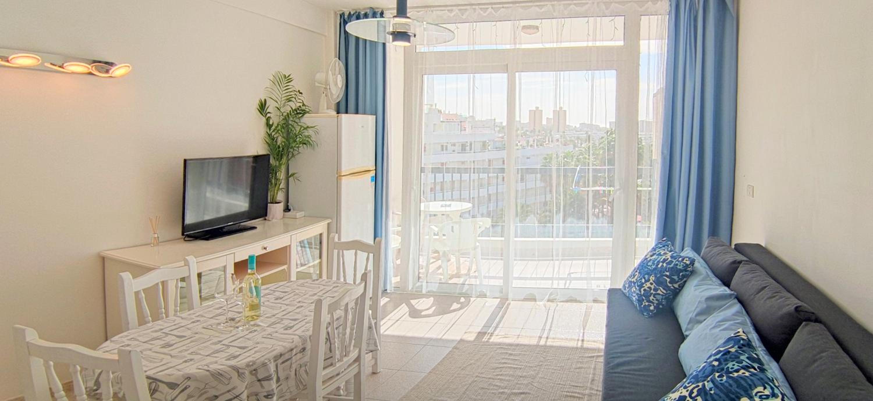 Apartamento con vista al mar