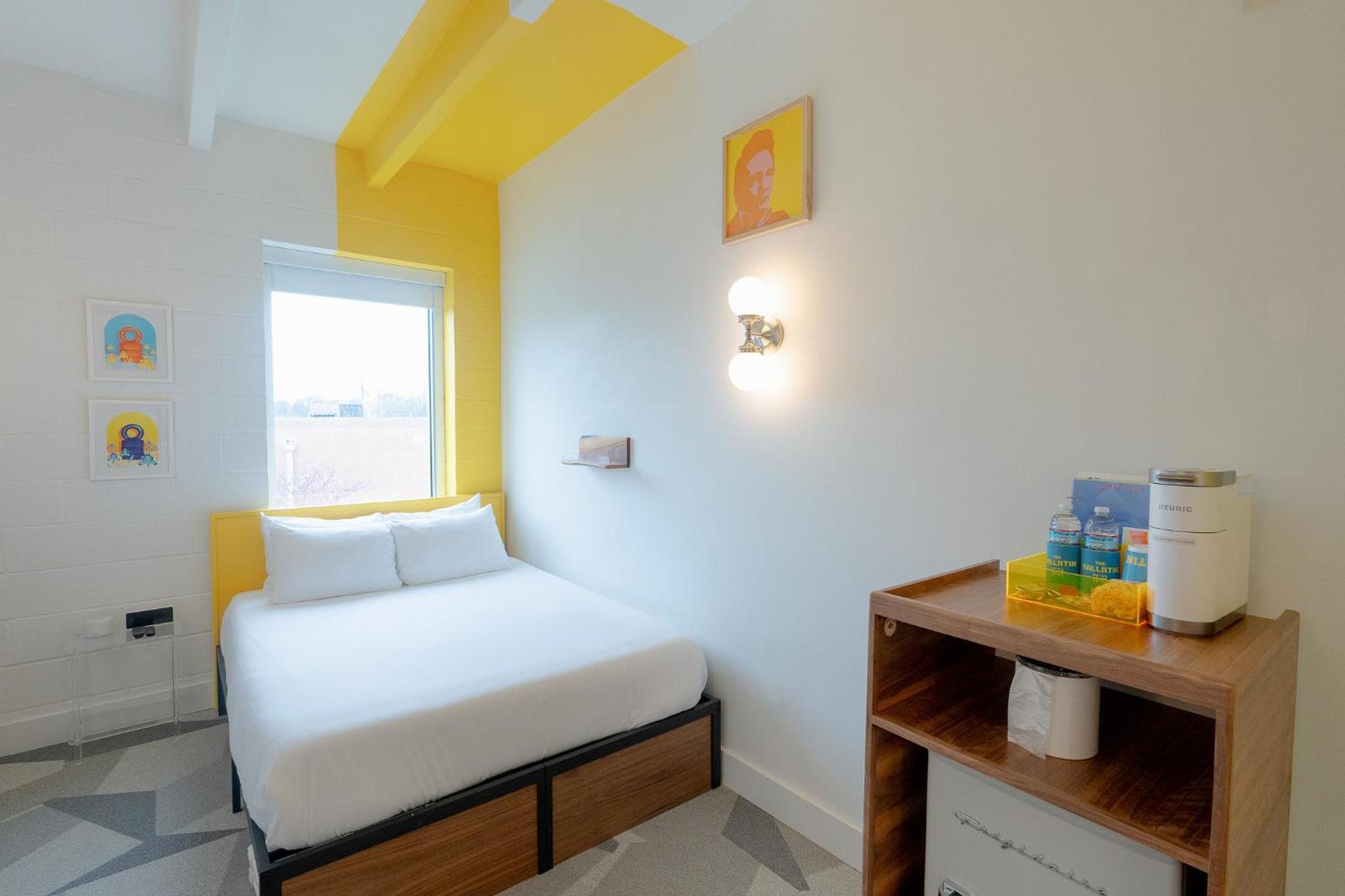 Queen Room