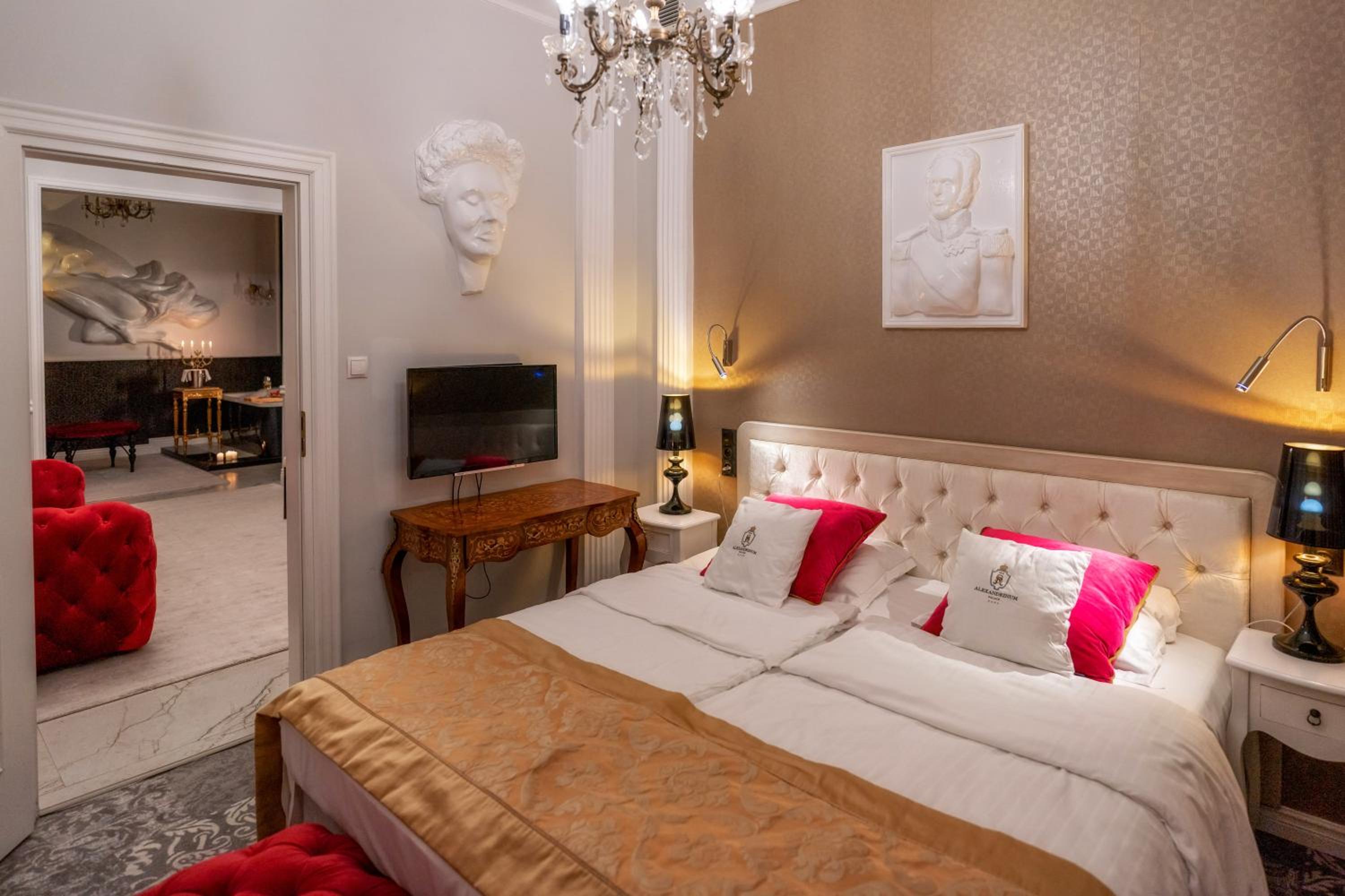 One-Bedroom Premium Apartment - Photo 1