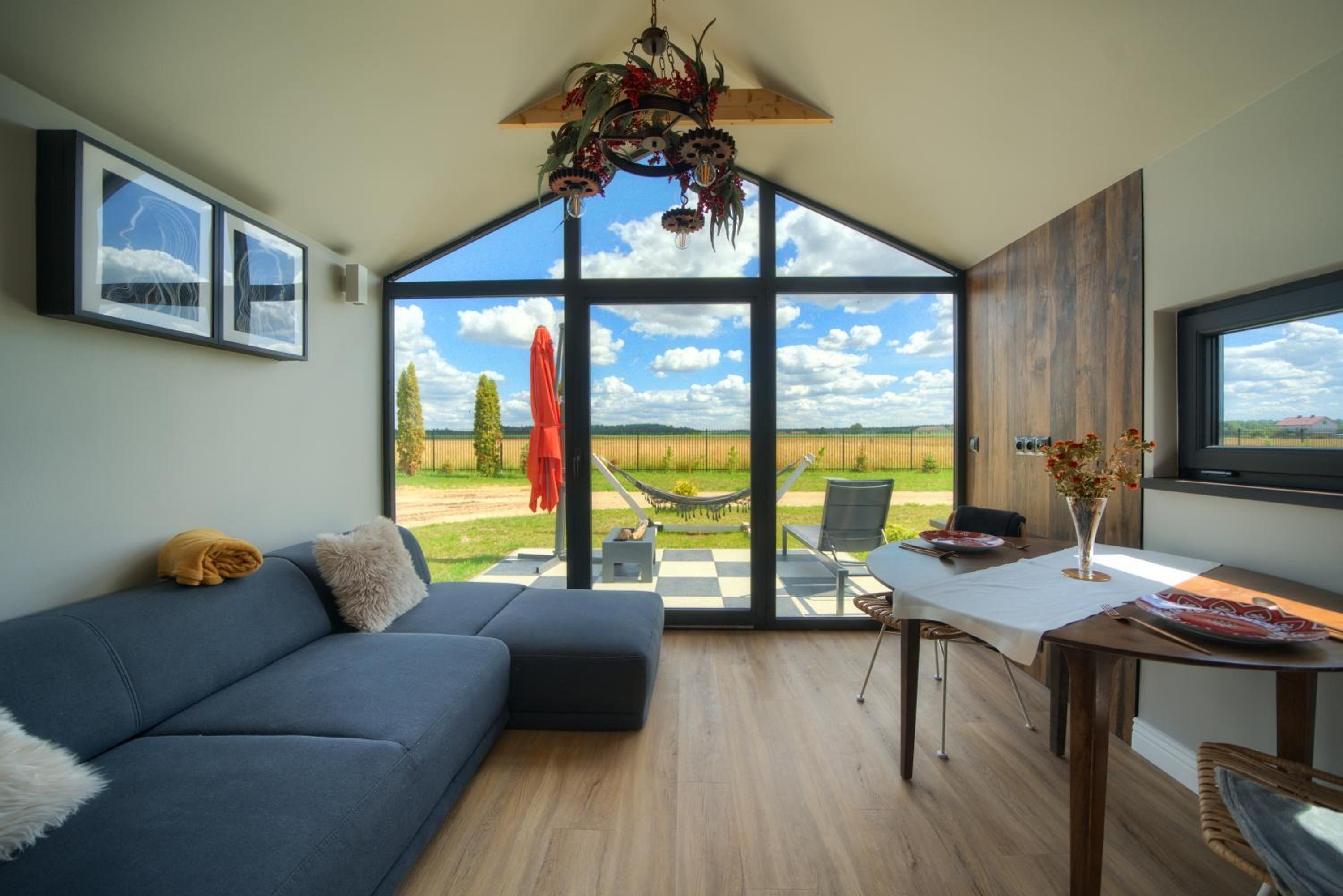 Two-Bedroom House photo 3