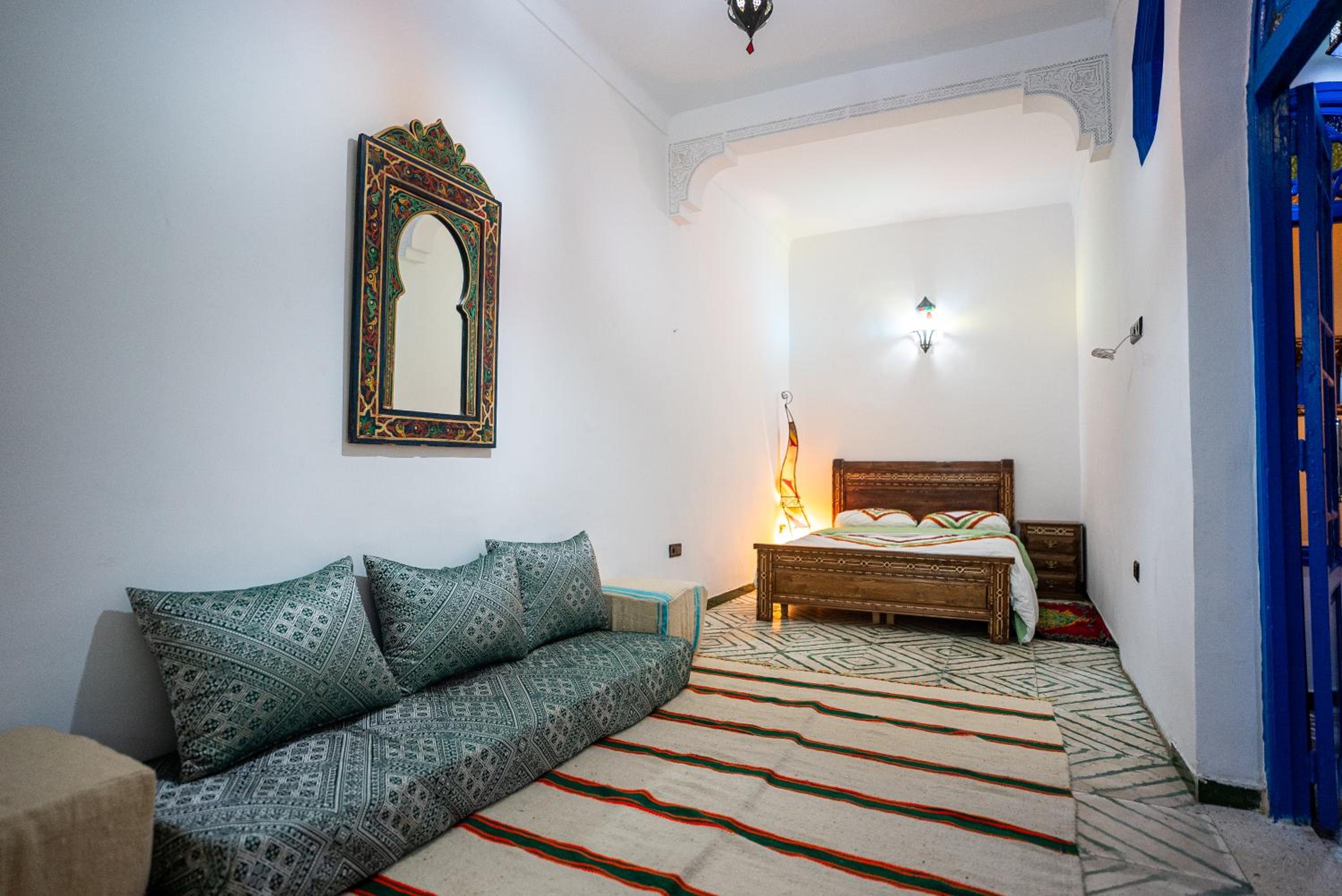Deluxe Triple Room photo 2