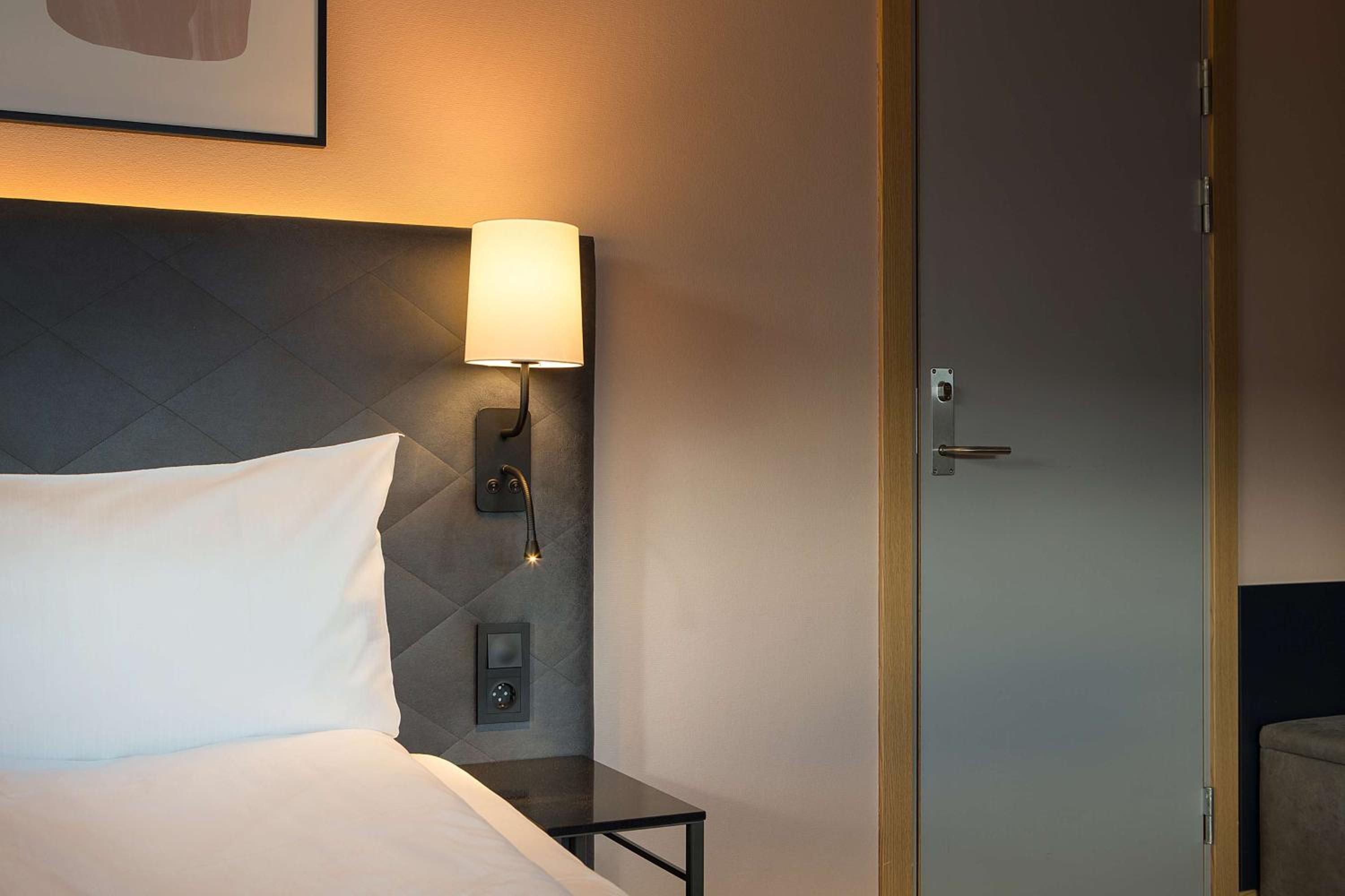 Single Room photo 2