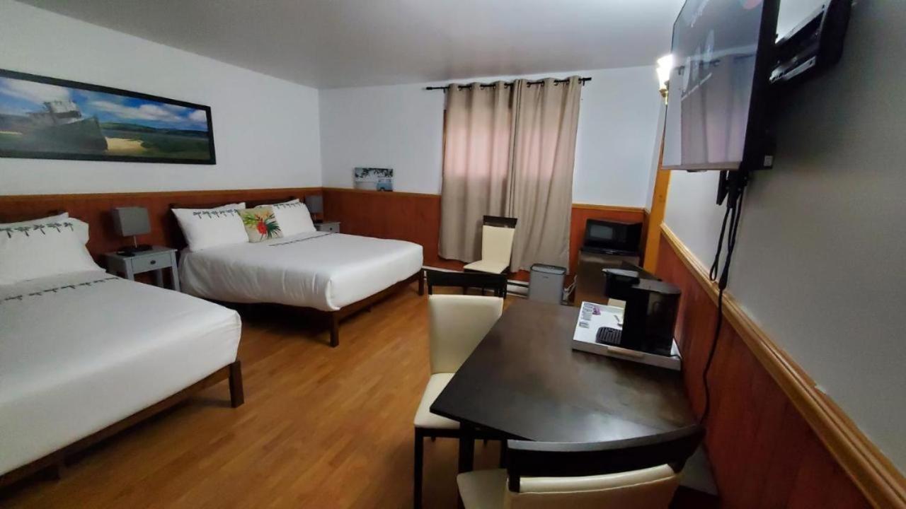 Standard Queen Room - Photo 4