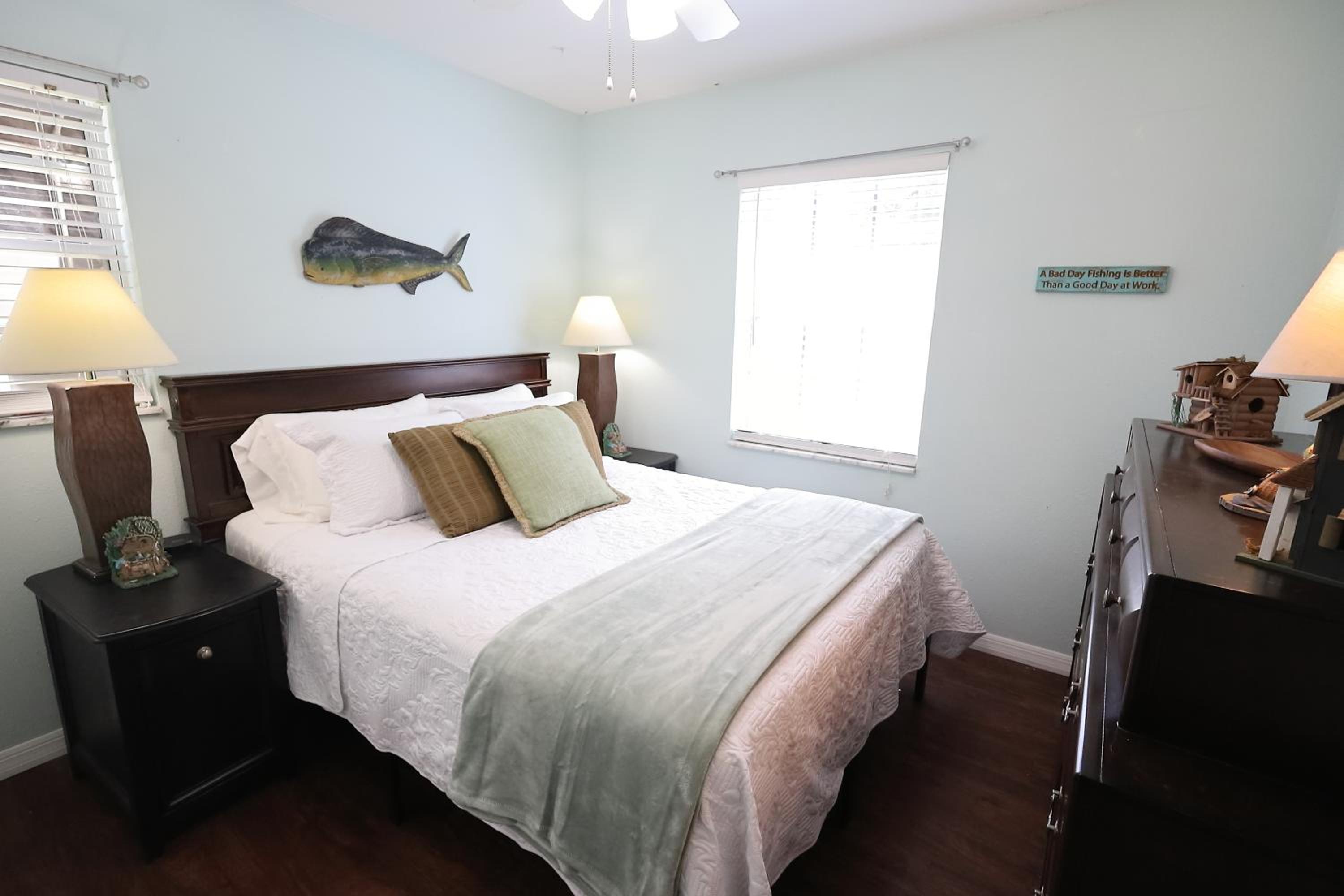 Three-Bedroom House photo 1
