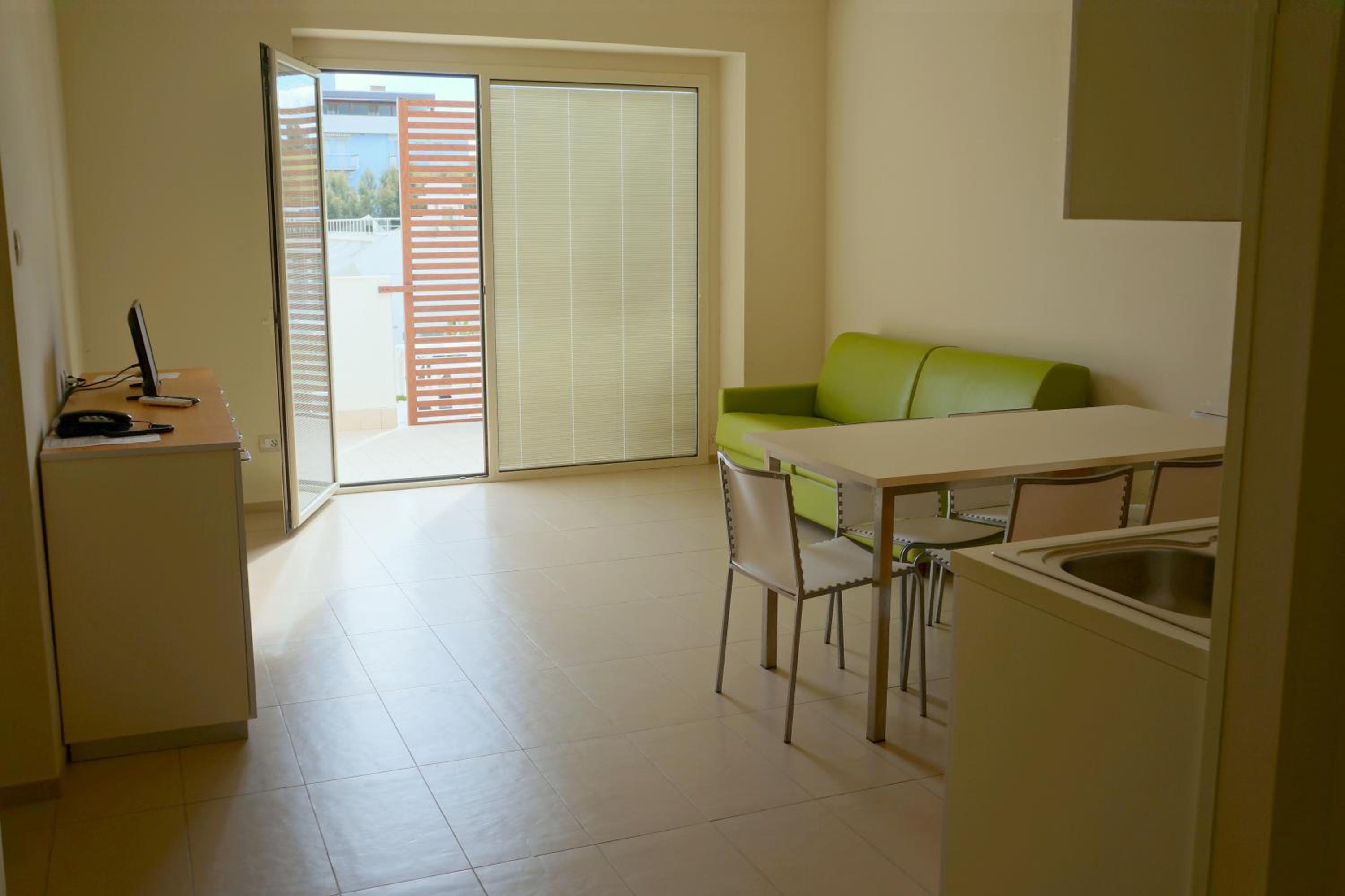 Apartment - Photo 6