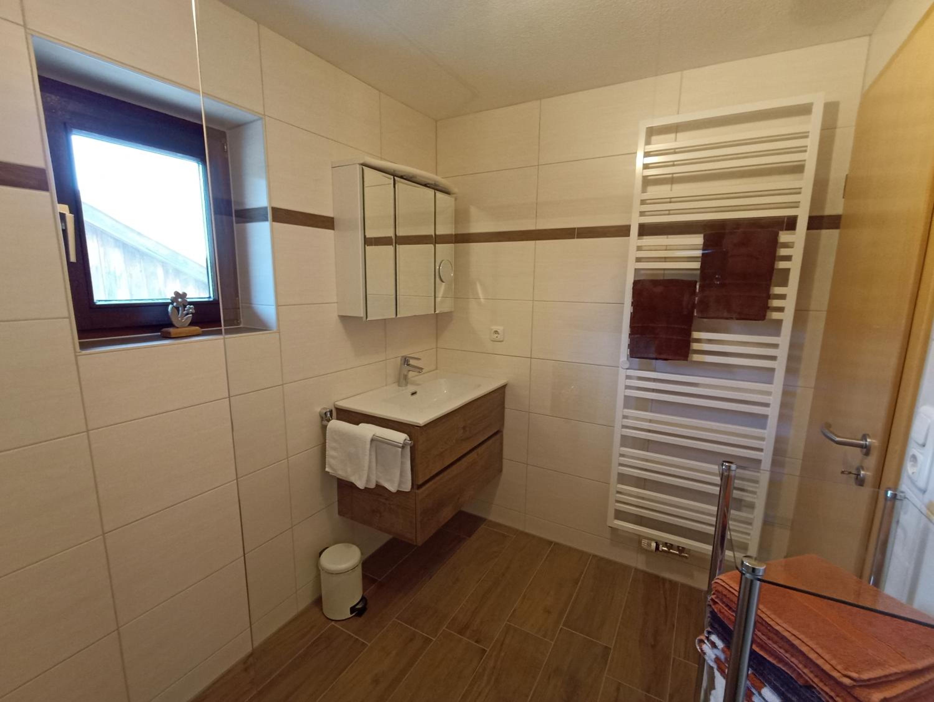 Three-Bedroom Apartment photo 2