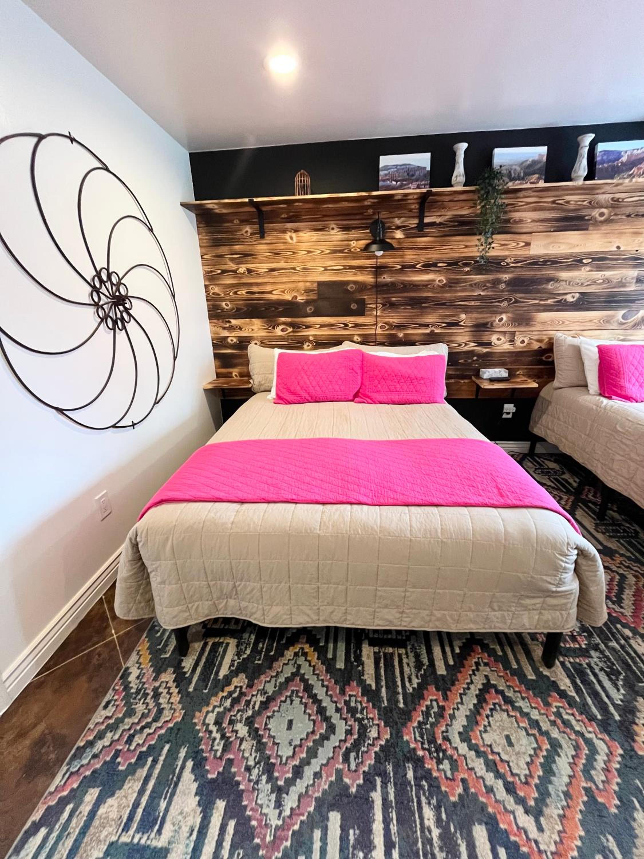 Deluxe Queen Room - Ground Floor photo 1
