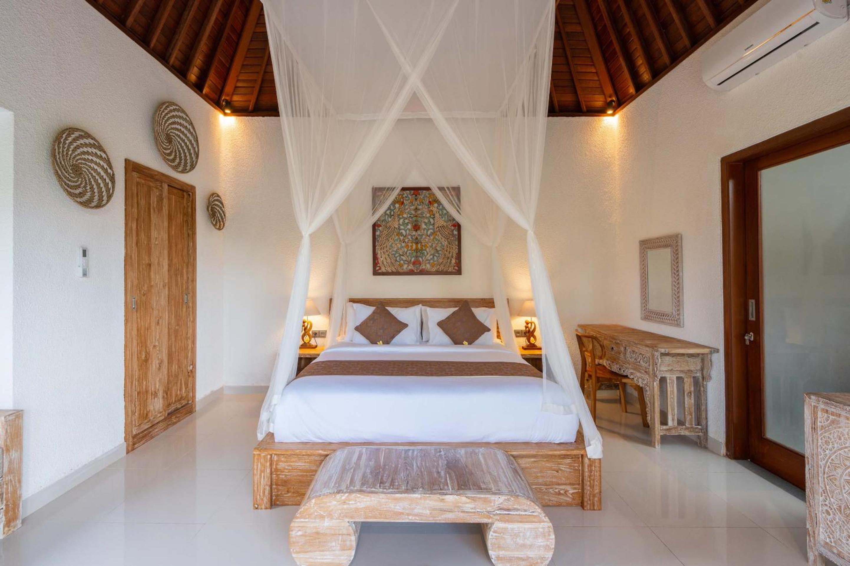 One Bedroom Villa with Private Pool - Photo 40