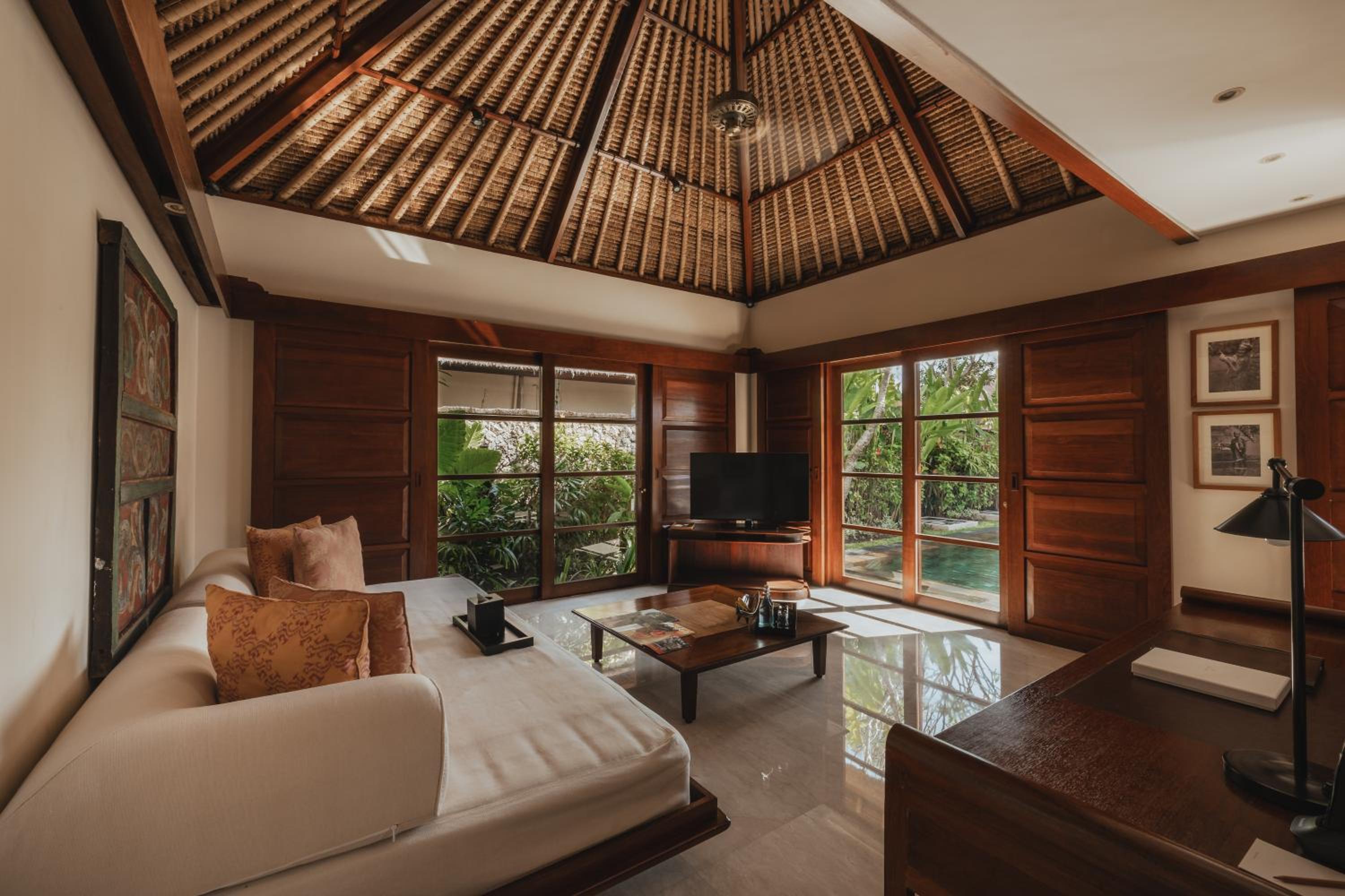 One-Bedroom Deluxe Pool Villa - Photo 1
