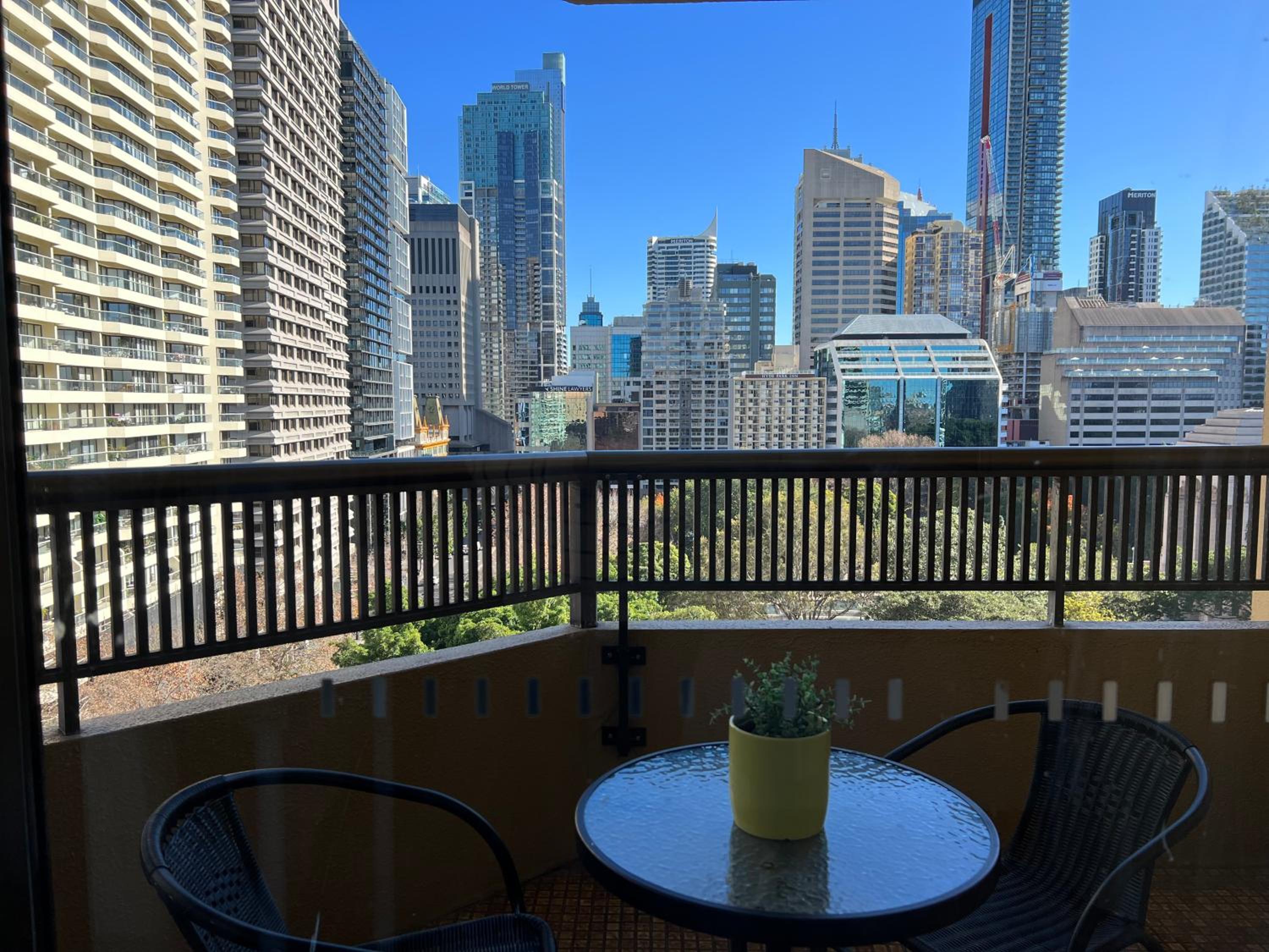Apartment With View And Balcony photo 3