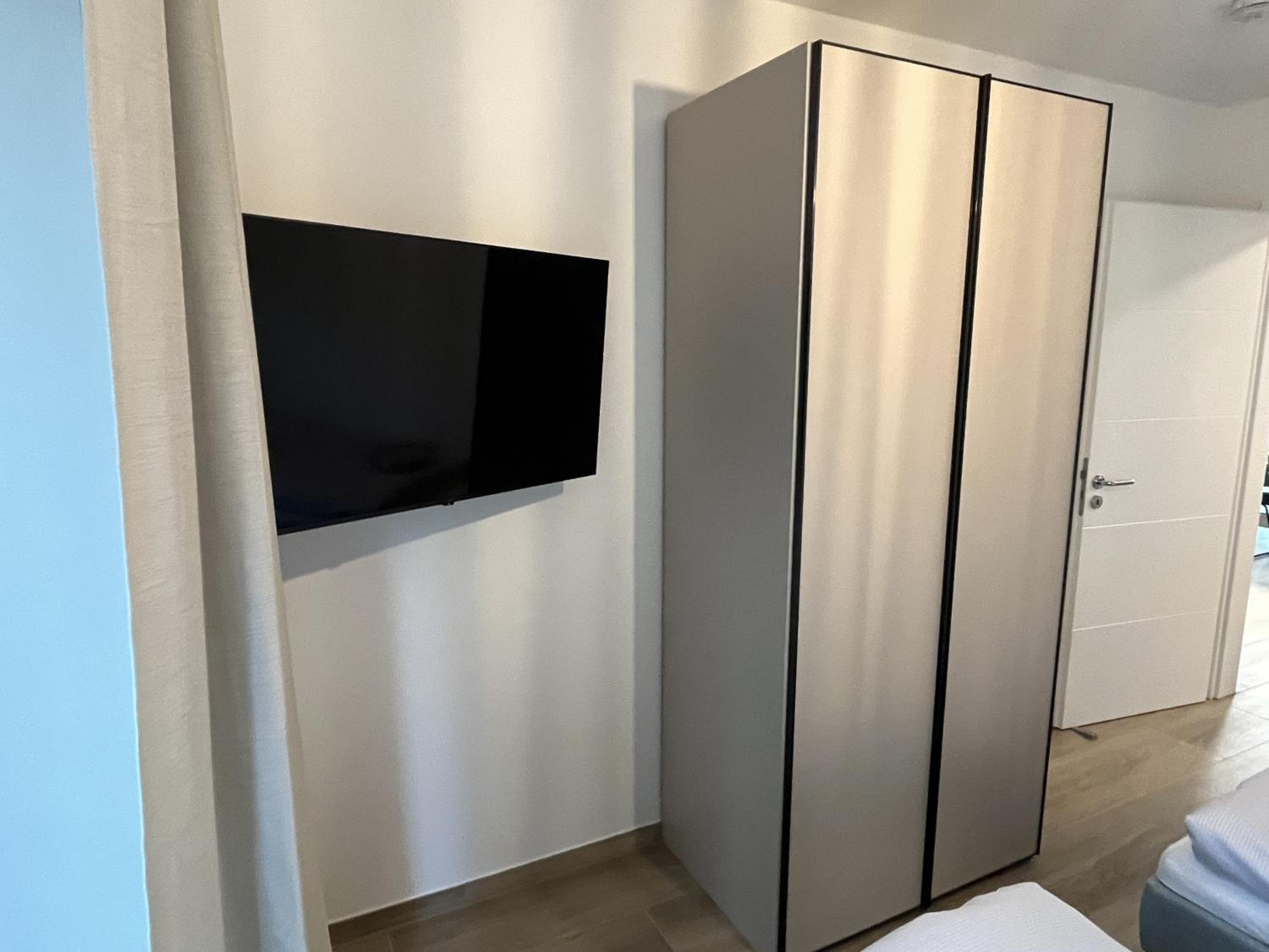 Apartment with Terrace photo 3