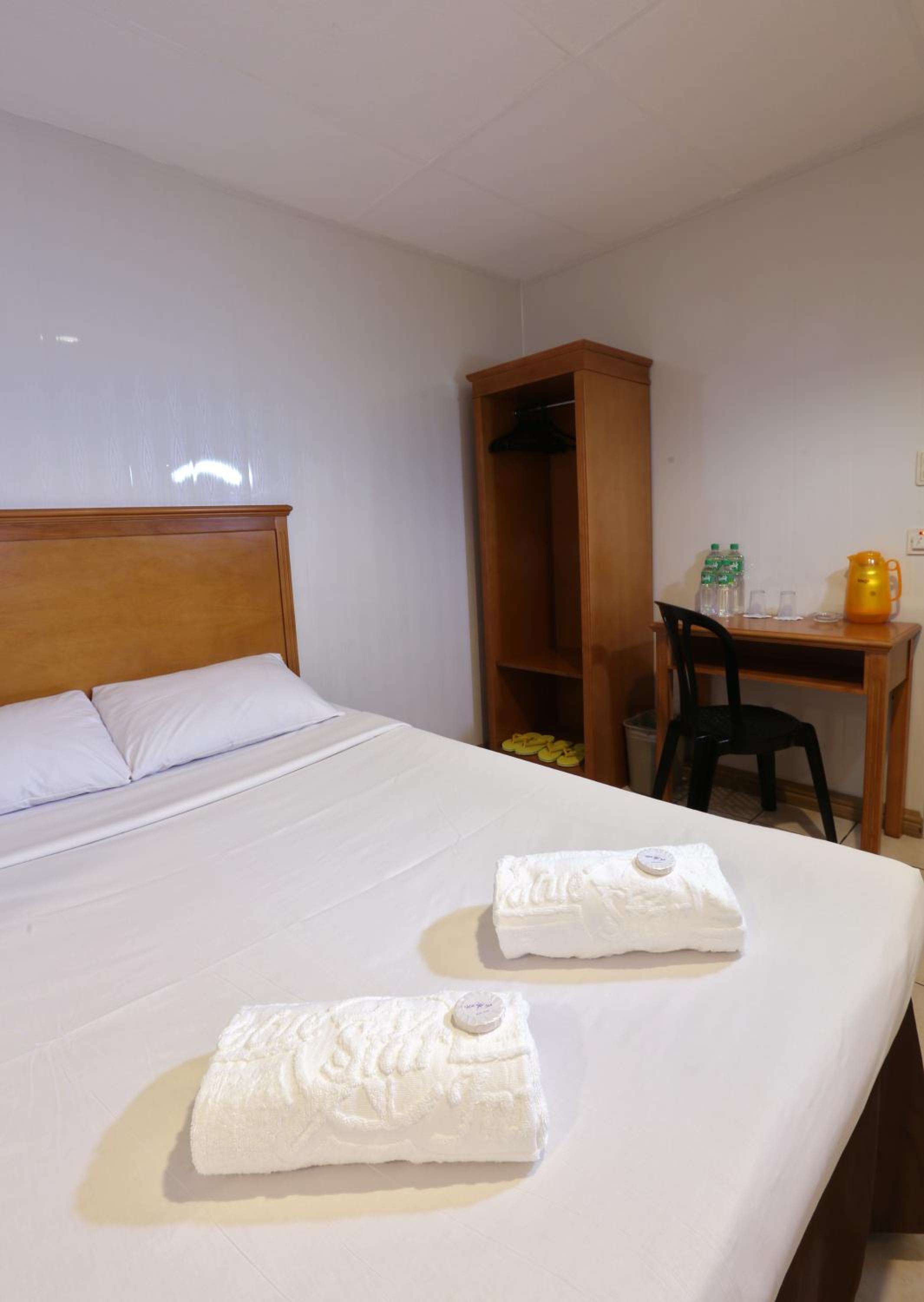 Standard Double Room photo 3