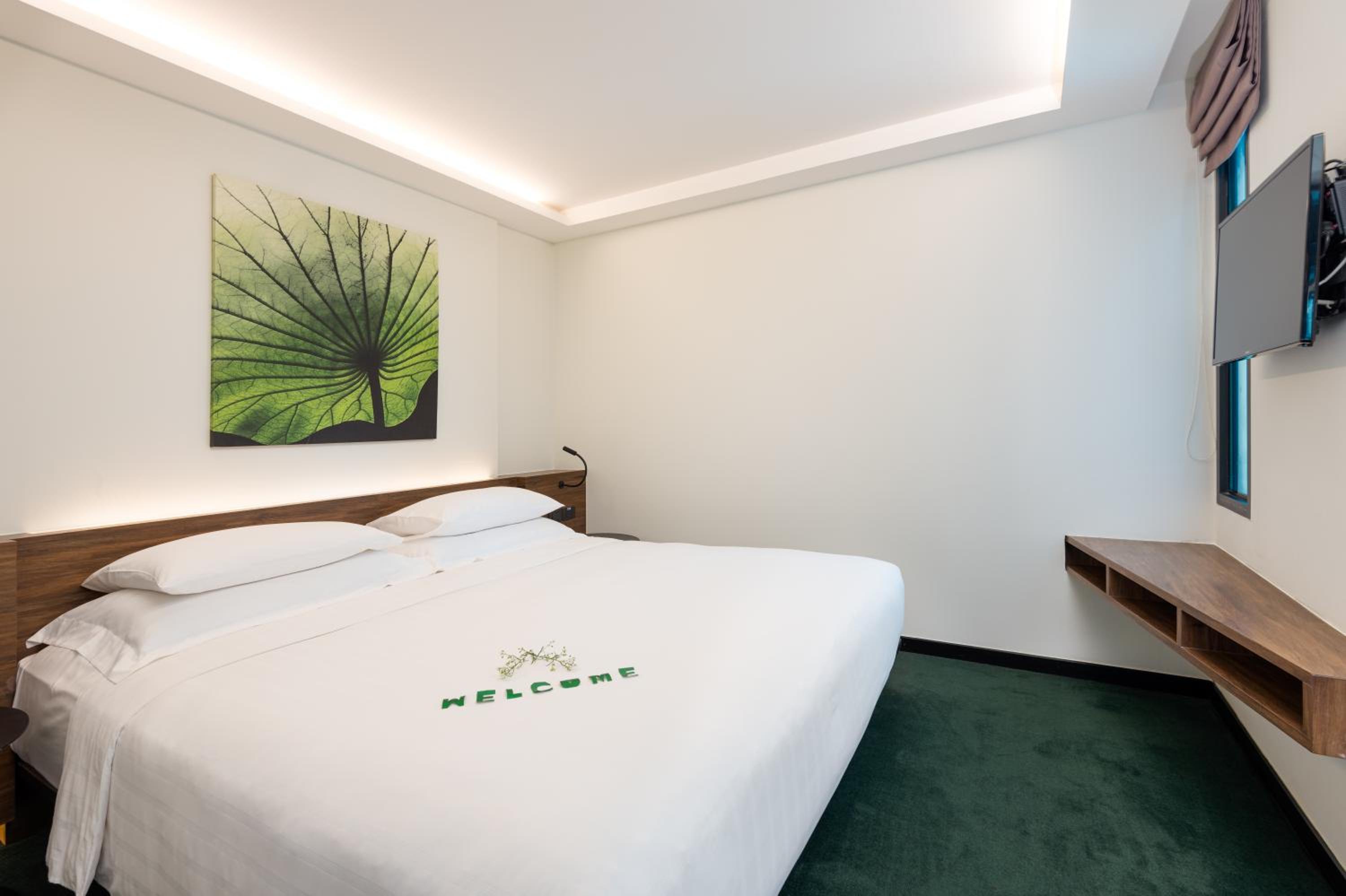 Superior King Room