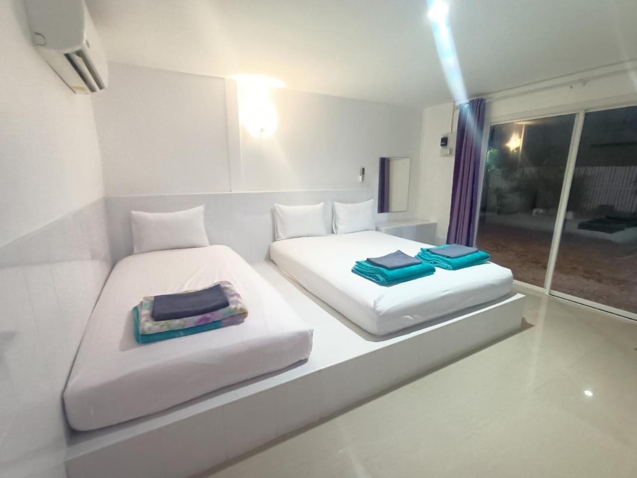 Triple Room - Photo 2