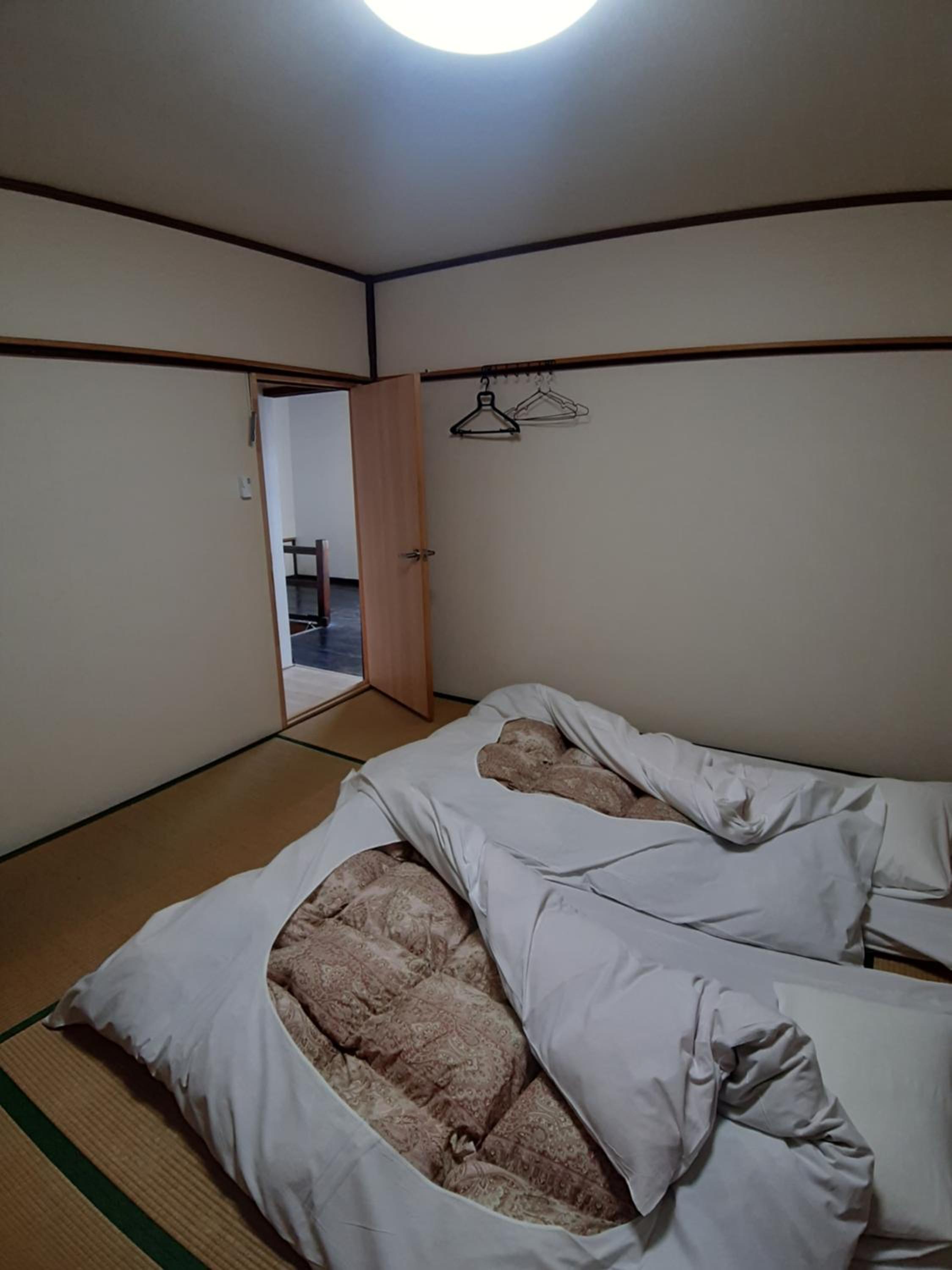 Economy Triple Room - Photo 4