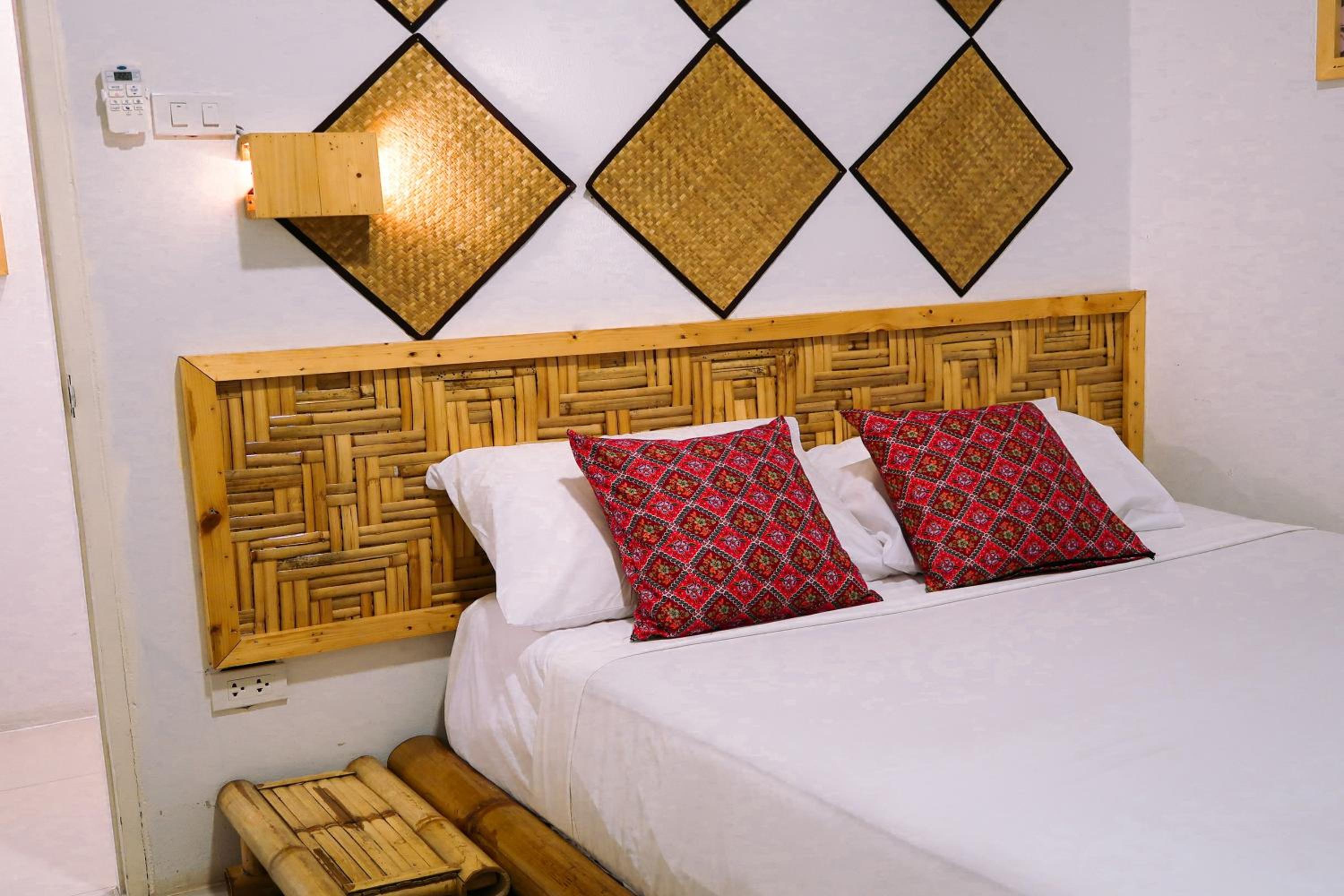 Budget Double Room photo 2