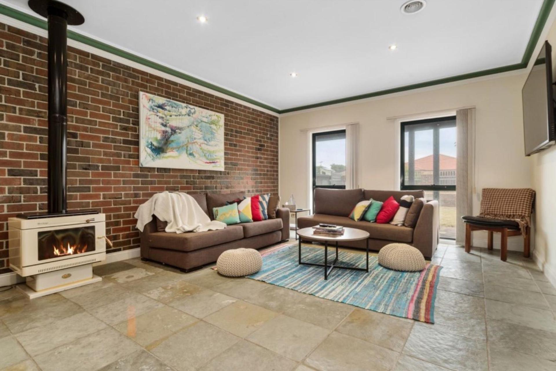 Four-Bedroom House photo 1