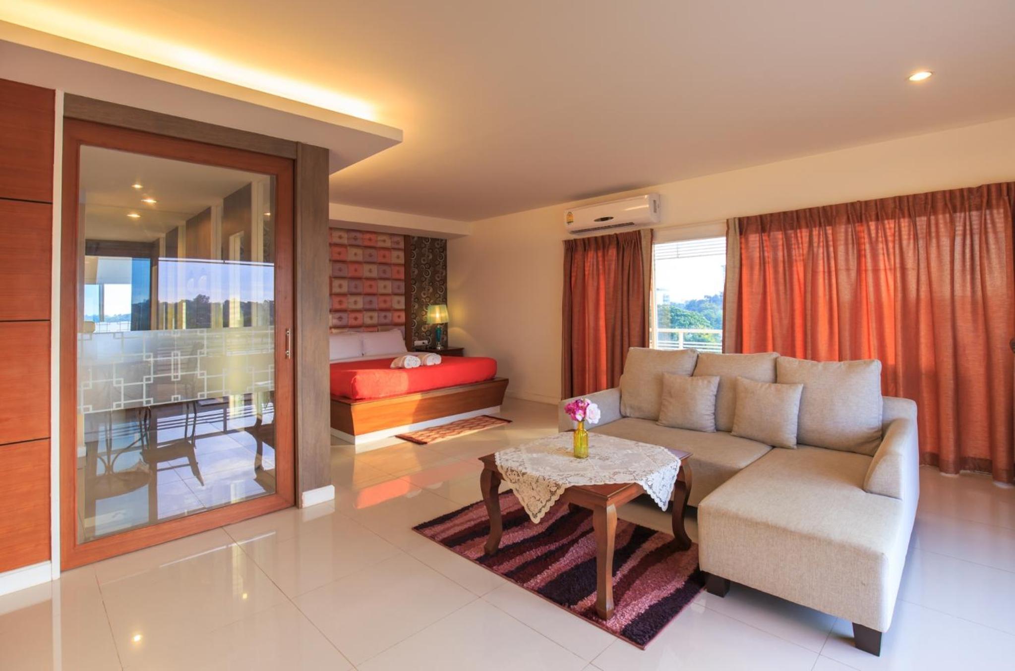King Room with Garden View - Photo 7