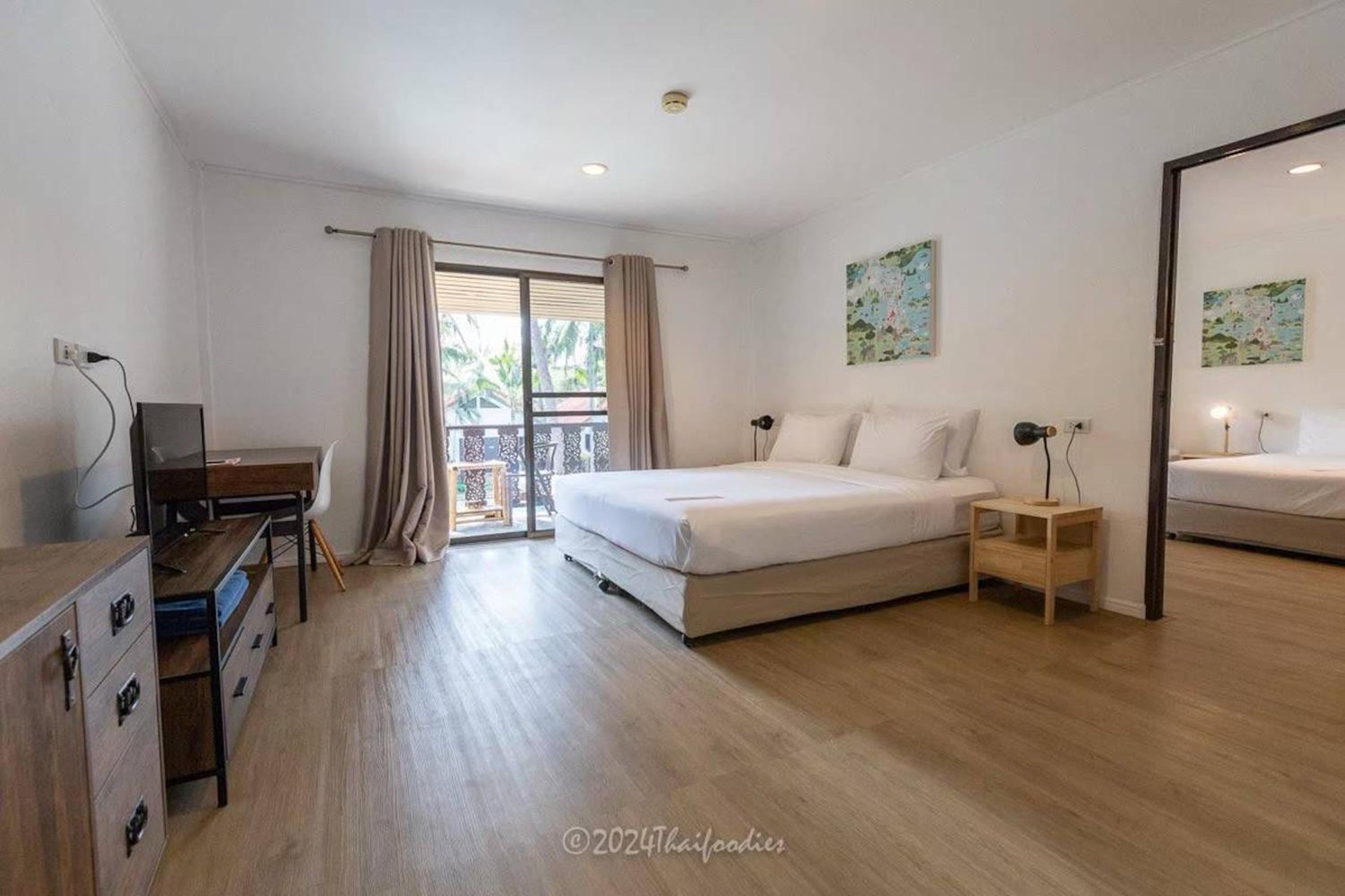 Family Deluxe Upper Floor Balcony